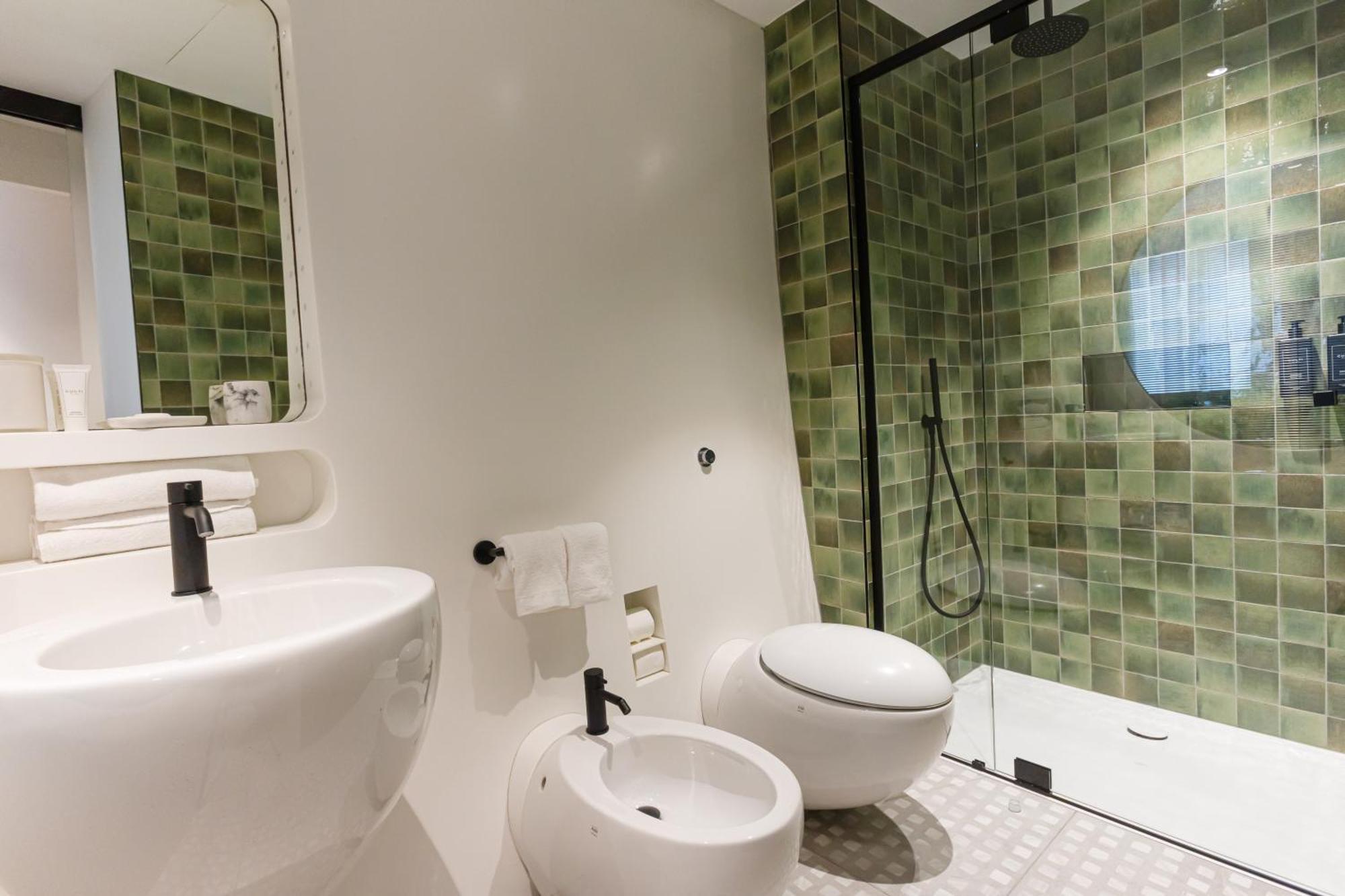 Superior Double Room,1597545048:JPEG