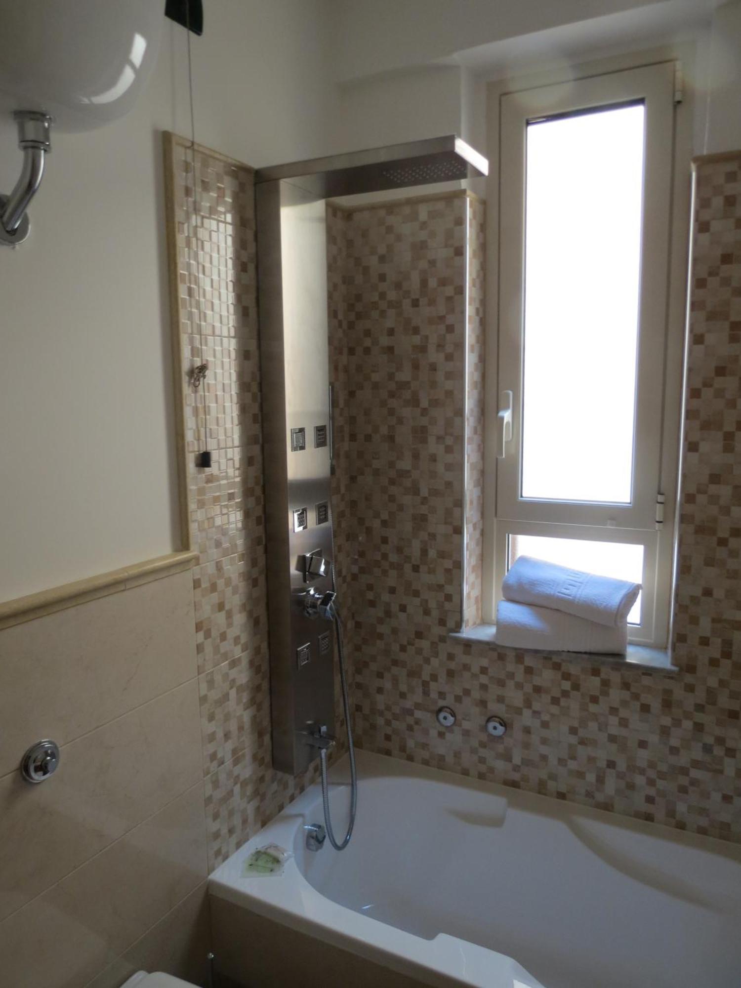 Comfort Double or Twin Room