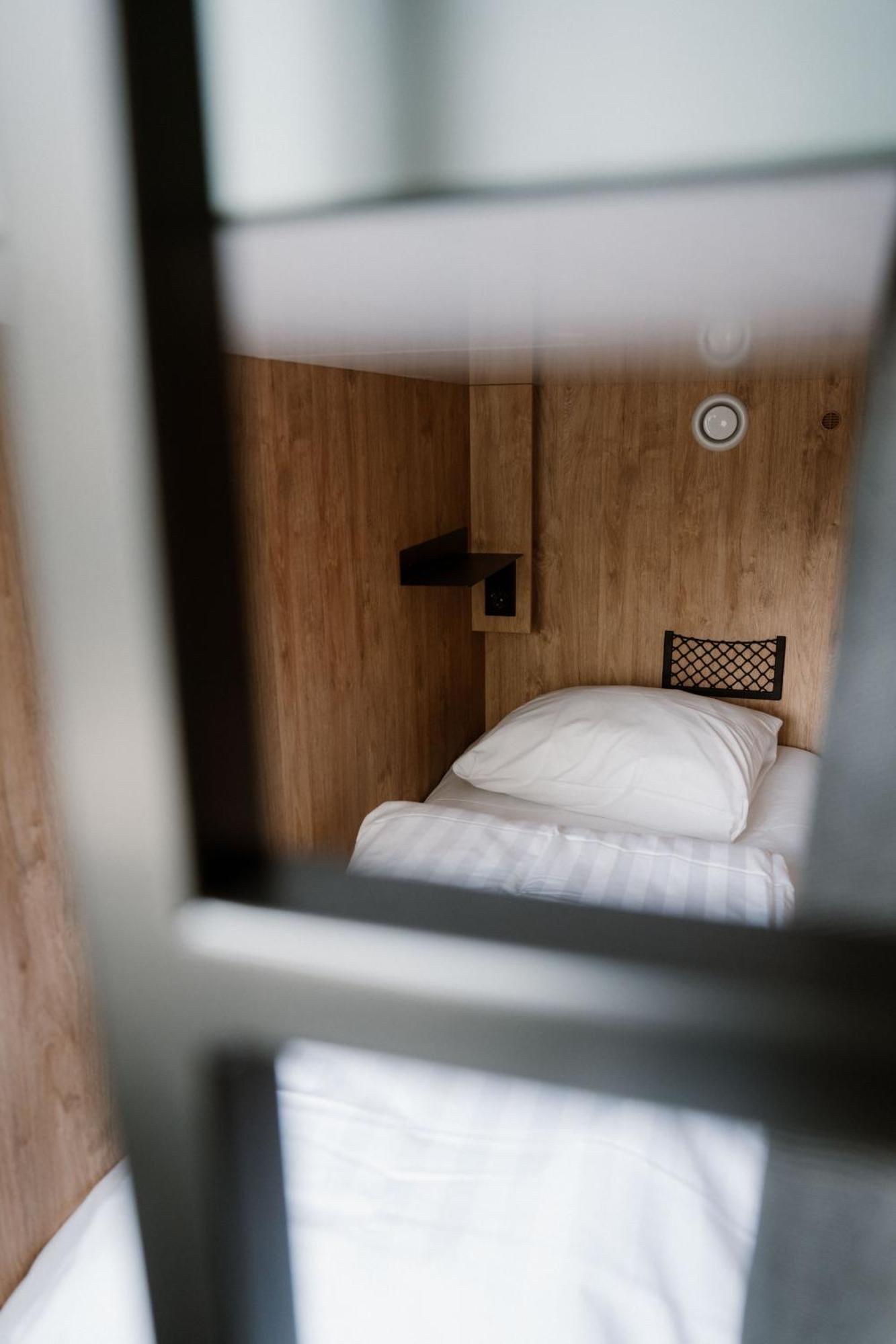 Pod for 1 in a shared Dorm
