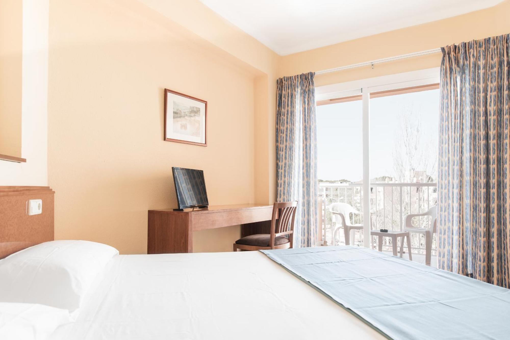 Double or Twin Room,1596009309:JPEG