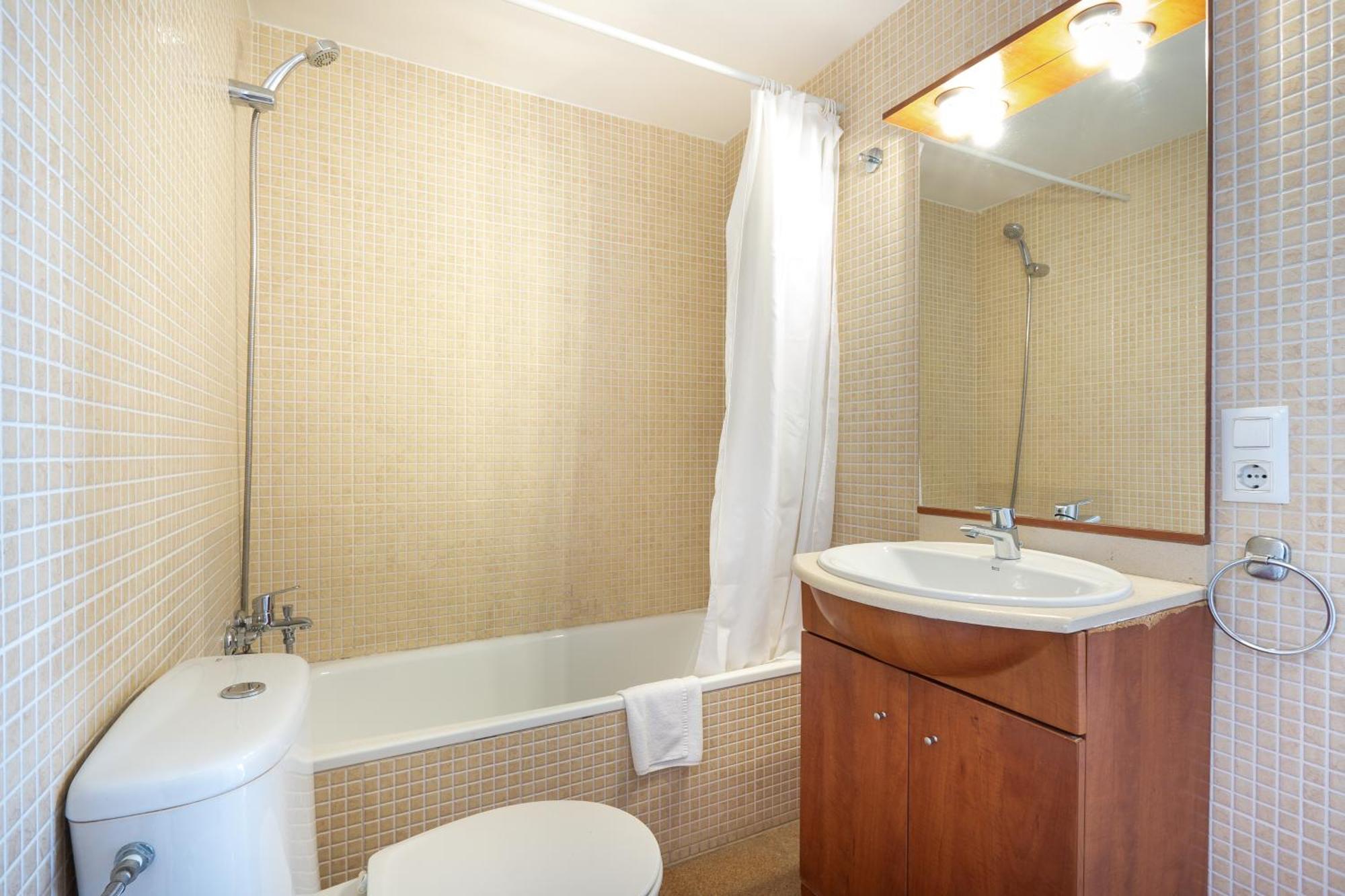 One-Bedroom  Economy Apartment  (2 Adults + 2 Children) up to 10 years old,1616418750:JPEG