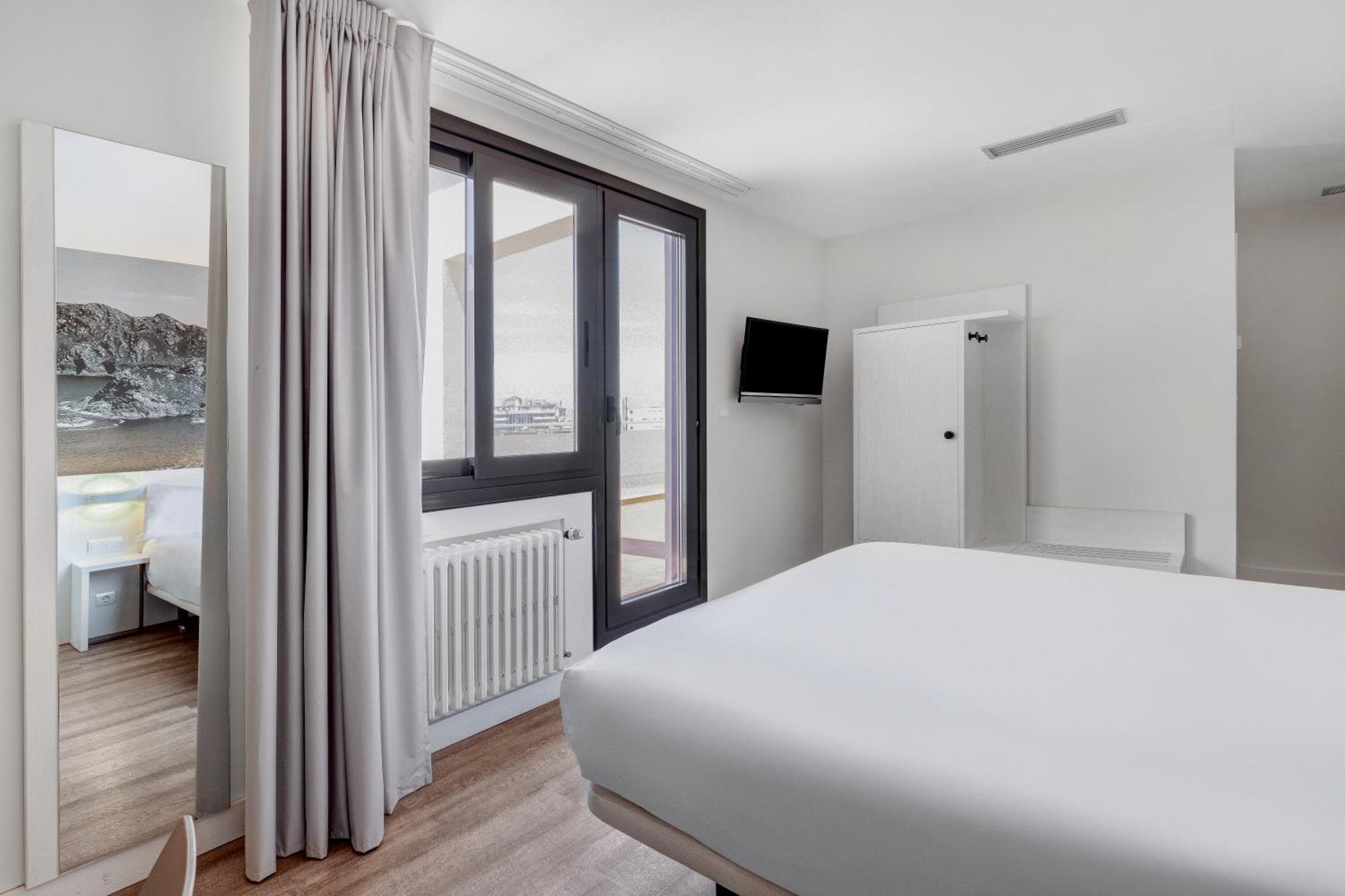 Double or Twin Room Terrace