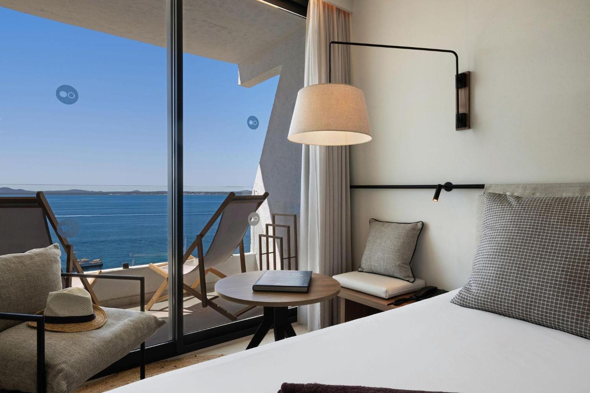 Premium Sea View,1576693229:JPEG