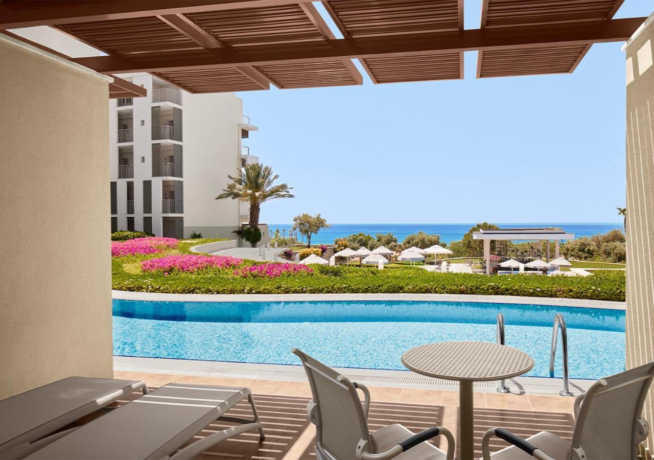 Adult Deluxe Sea View Swim Up