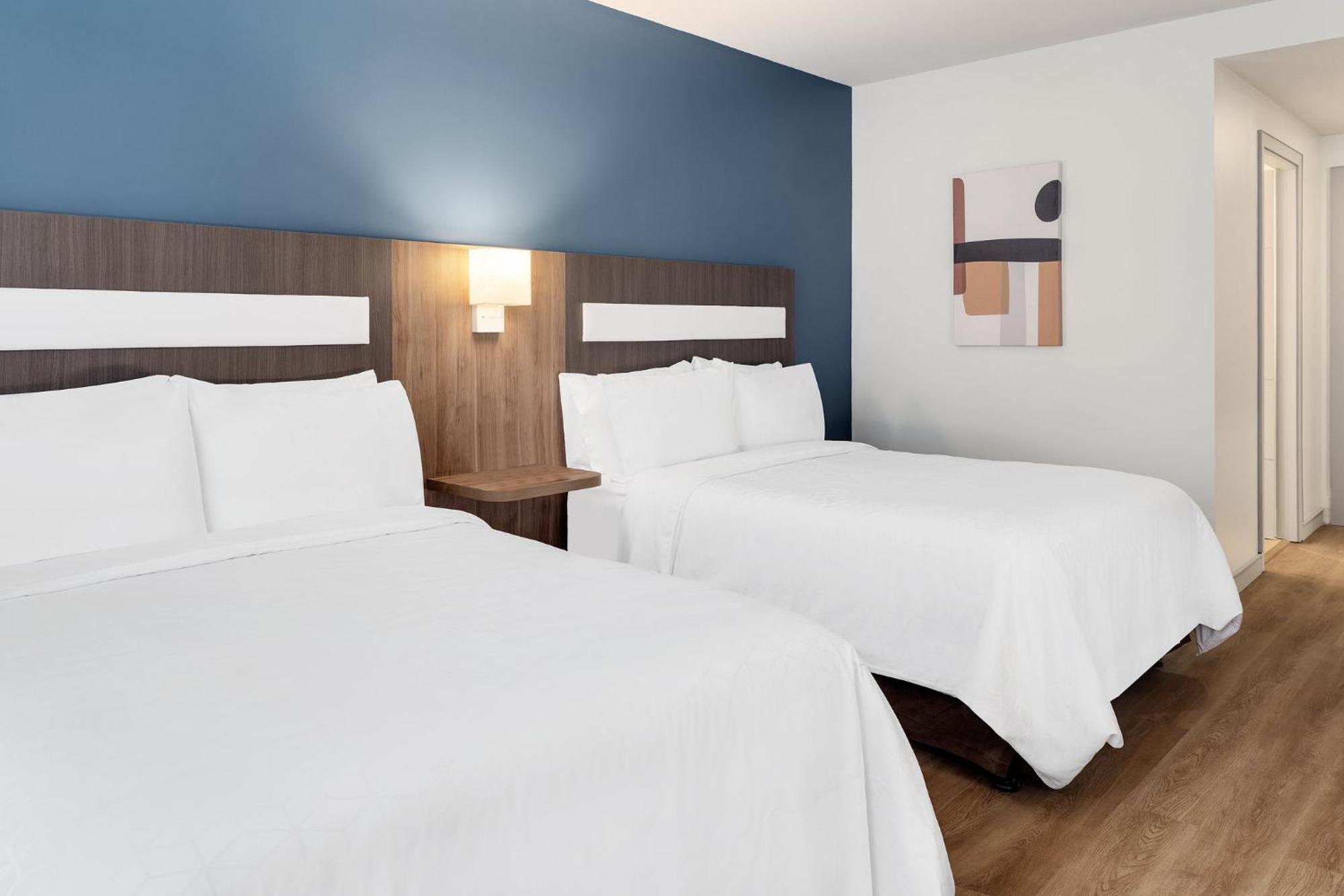 Standard Double Room with Two Double Beds - Disability Access