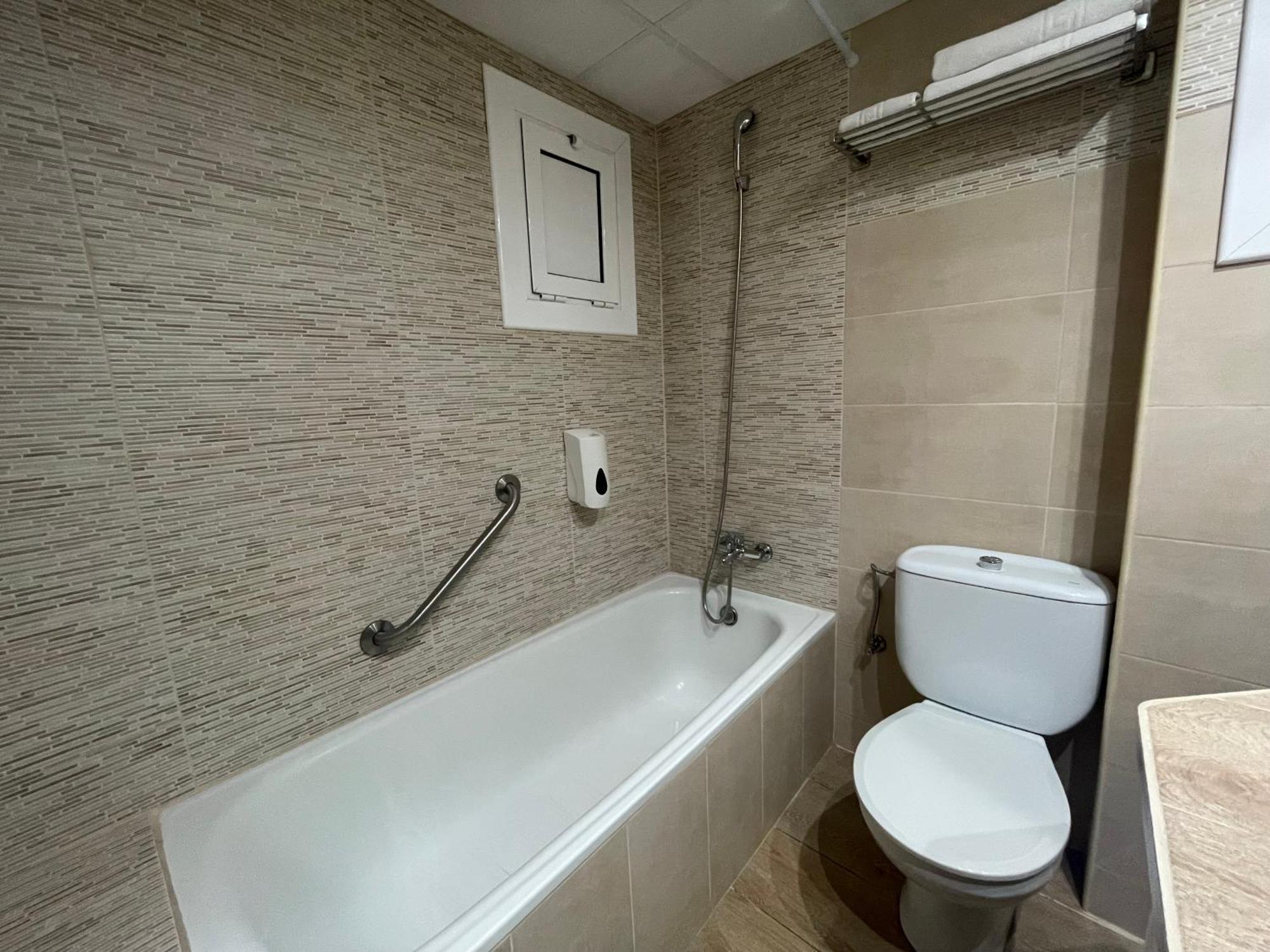 Quarto Familiar Standard