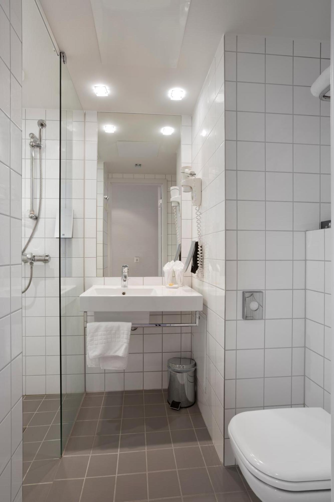 Superior Double Room,1654257109:JPEG