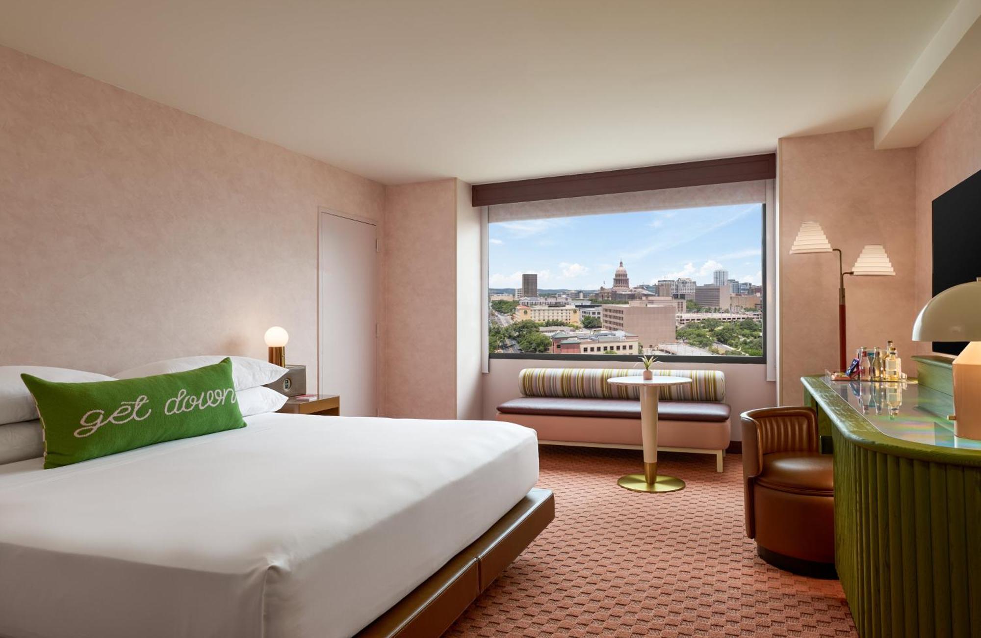 King Room Capitol Building View
