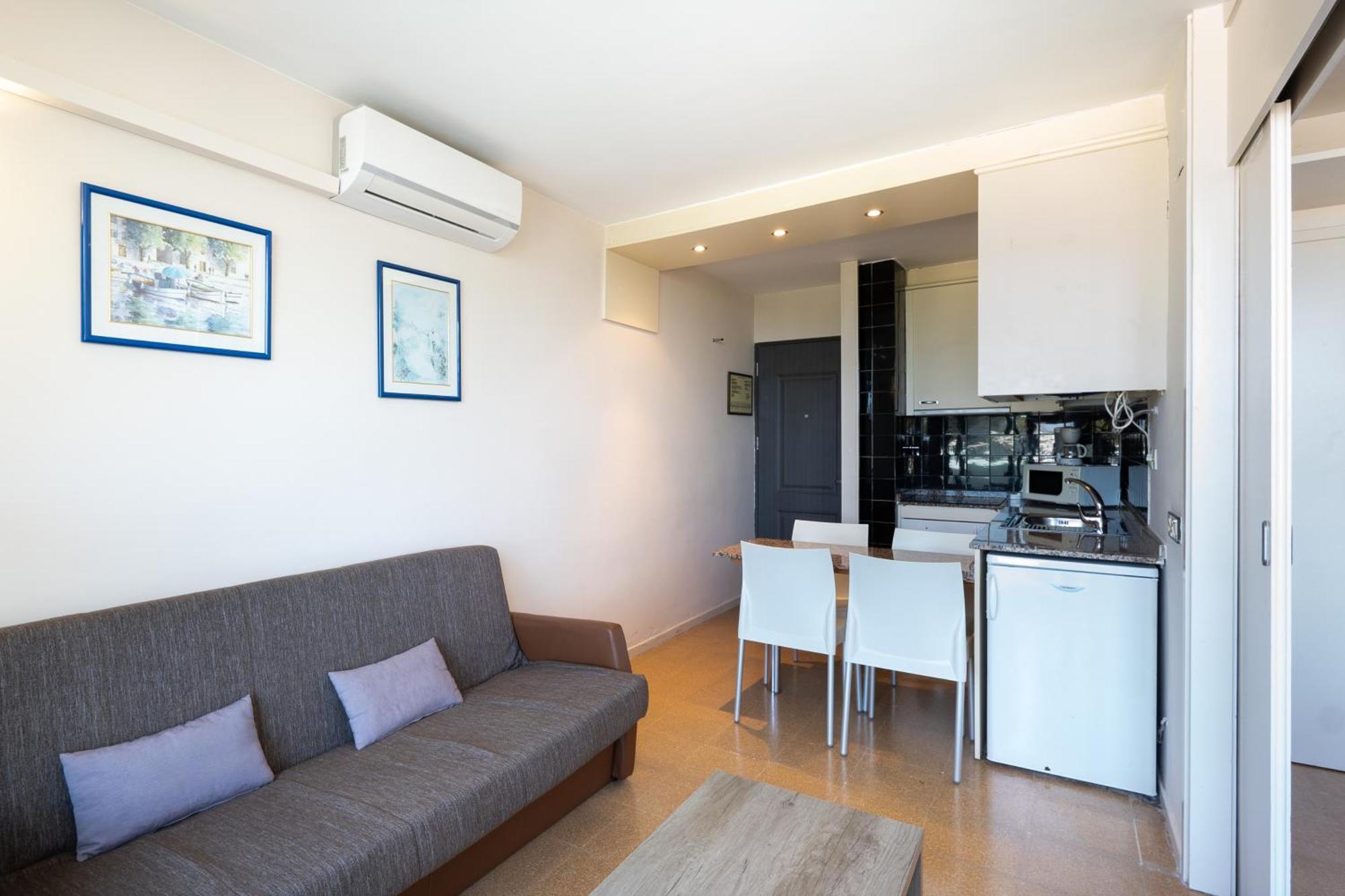 Economy Apartment