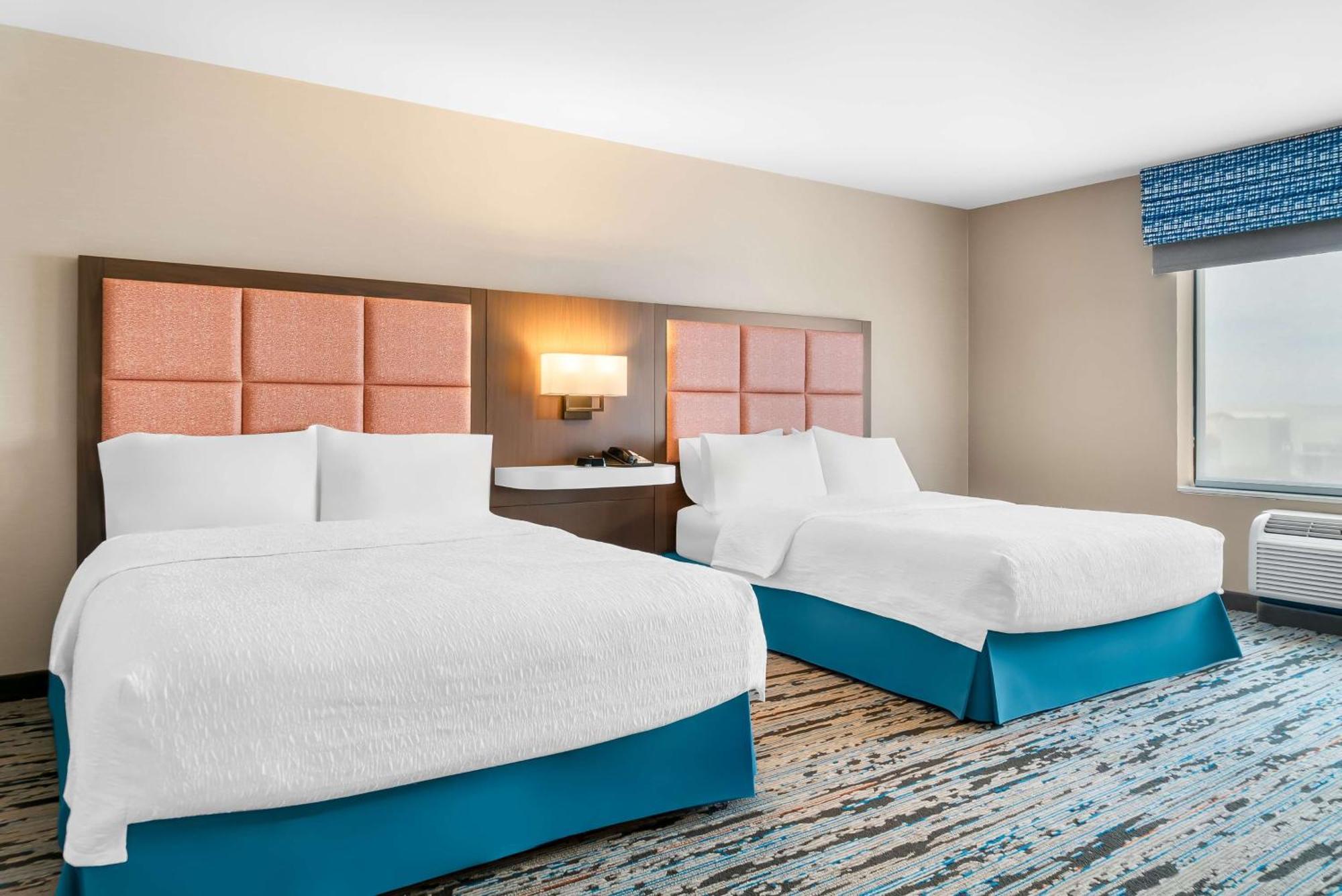 Queen Room with Two Queen Beds - Mobility and Hearing Access/Non-Smoking,1630873578:JPEG