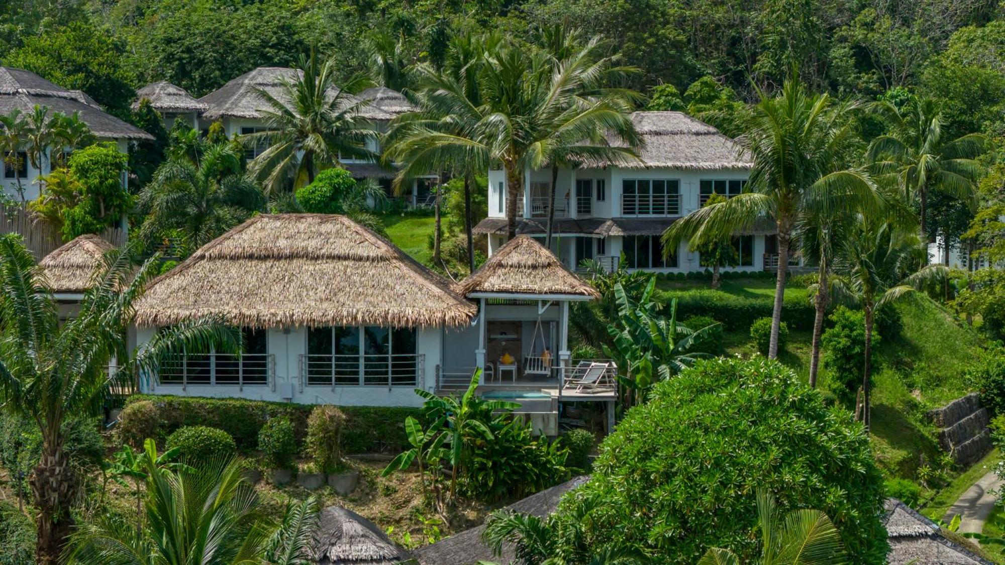 Sea View Plunge Pool Deluxe Studio with Free Kayak 30 minutes for 2 persons per stay,1631554322:JPEG