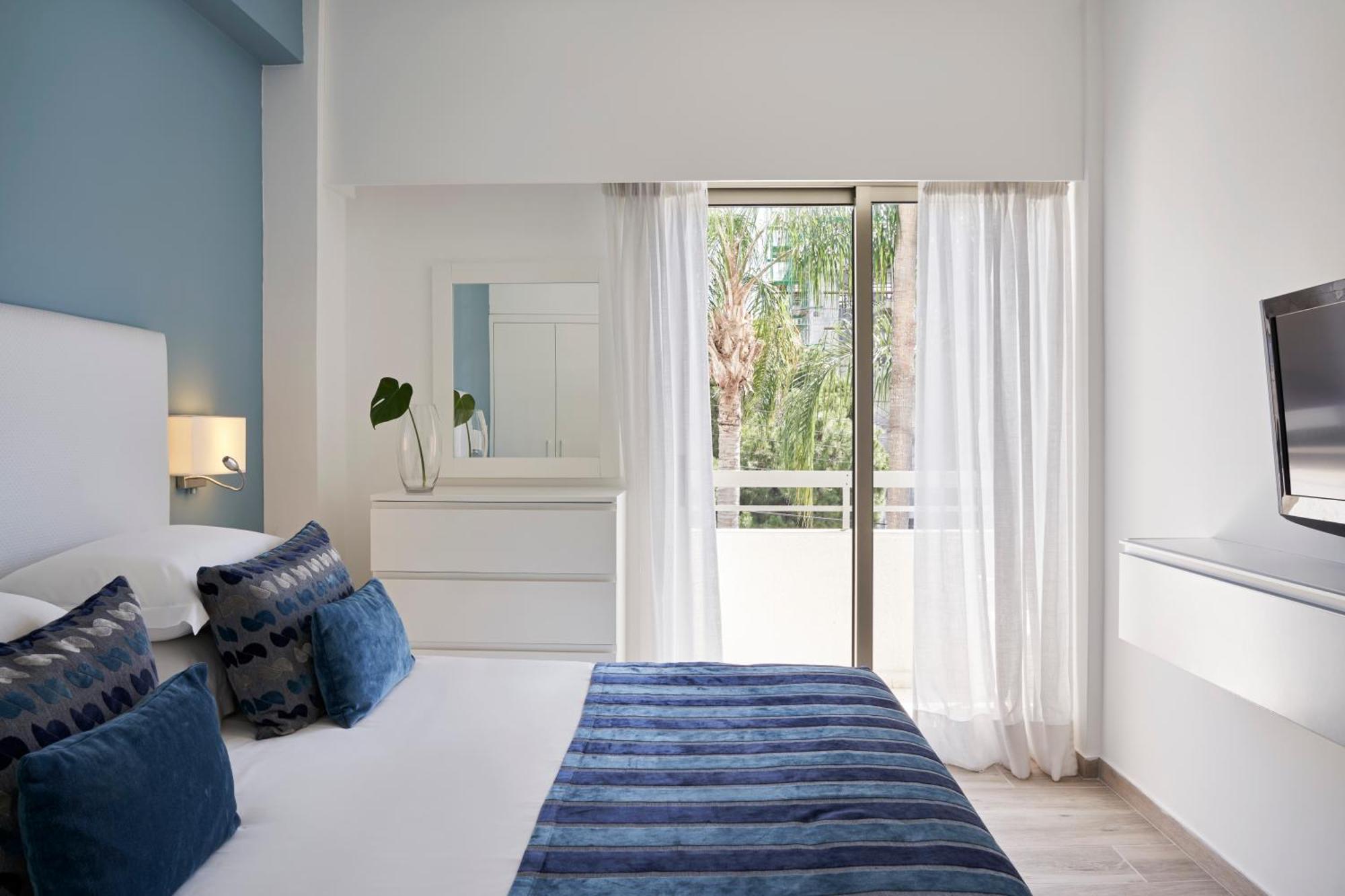 Family Suite Inland View