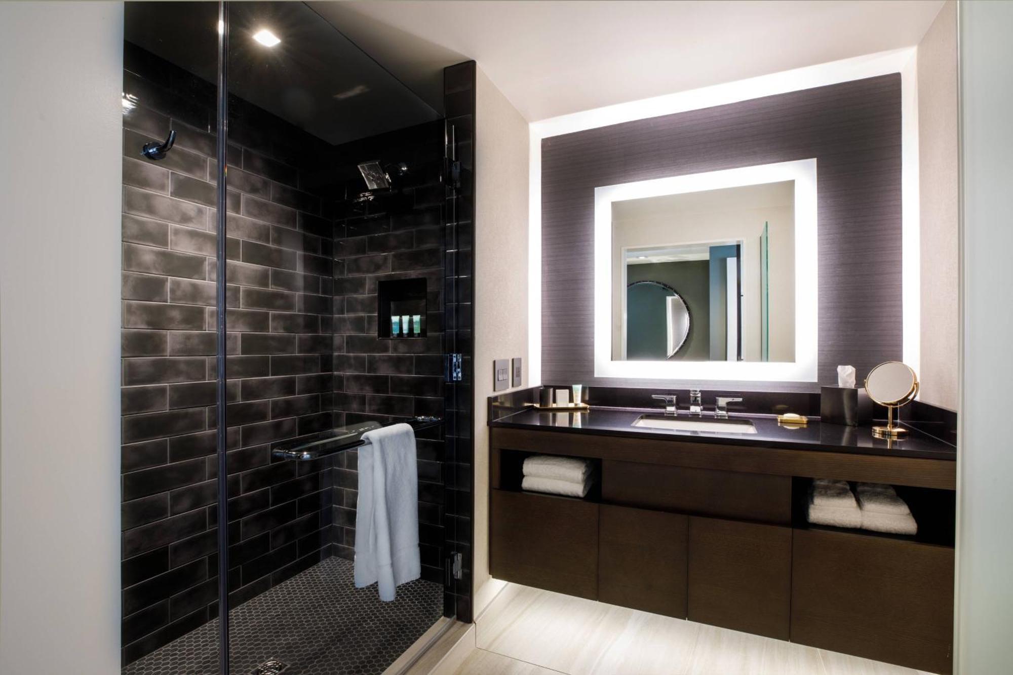 Executive King Room