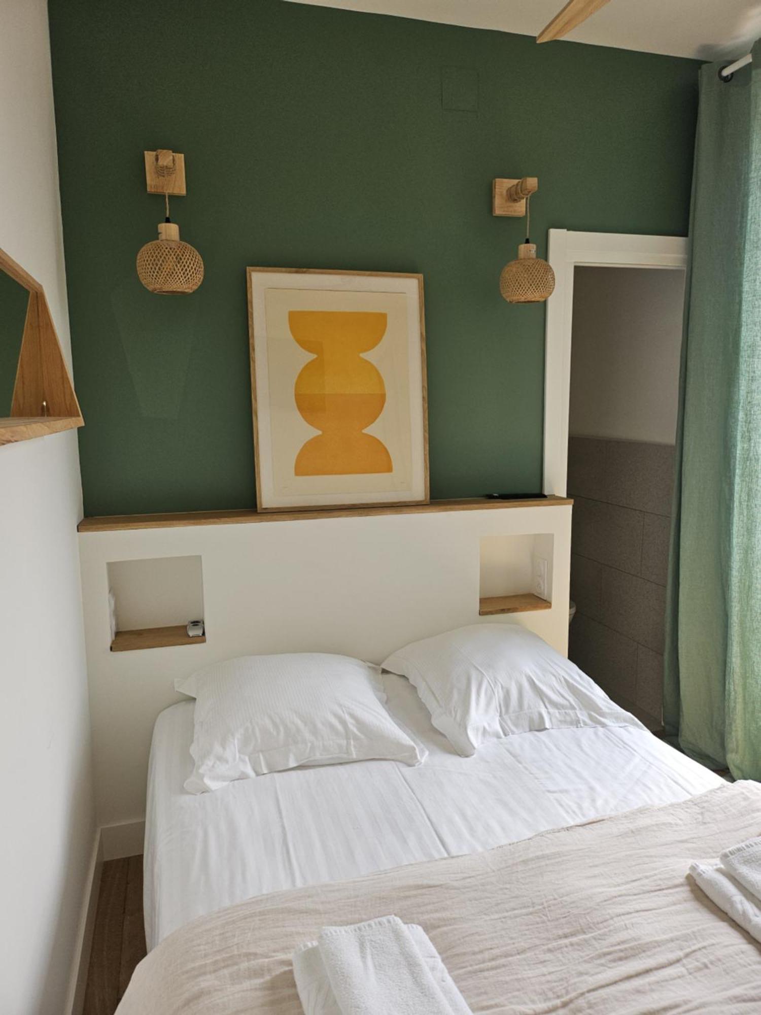 Single Room Sea View,1645018148:JPEG