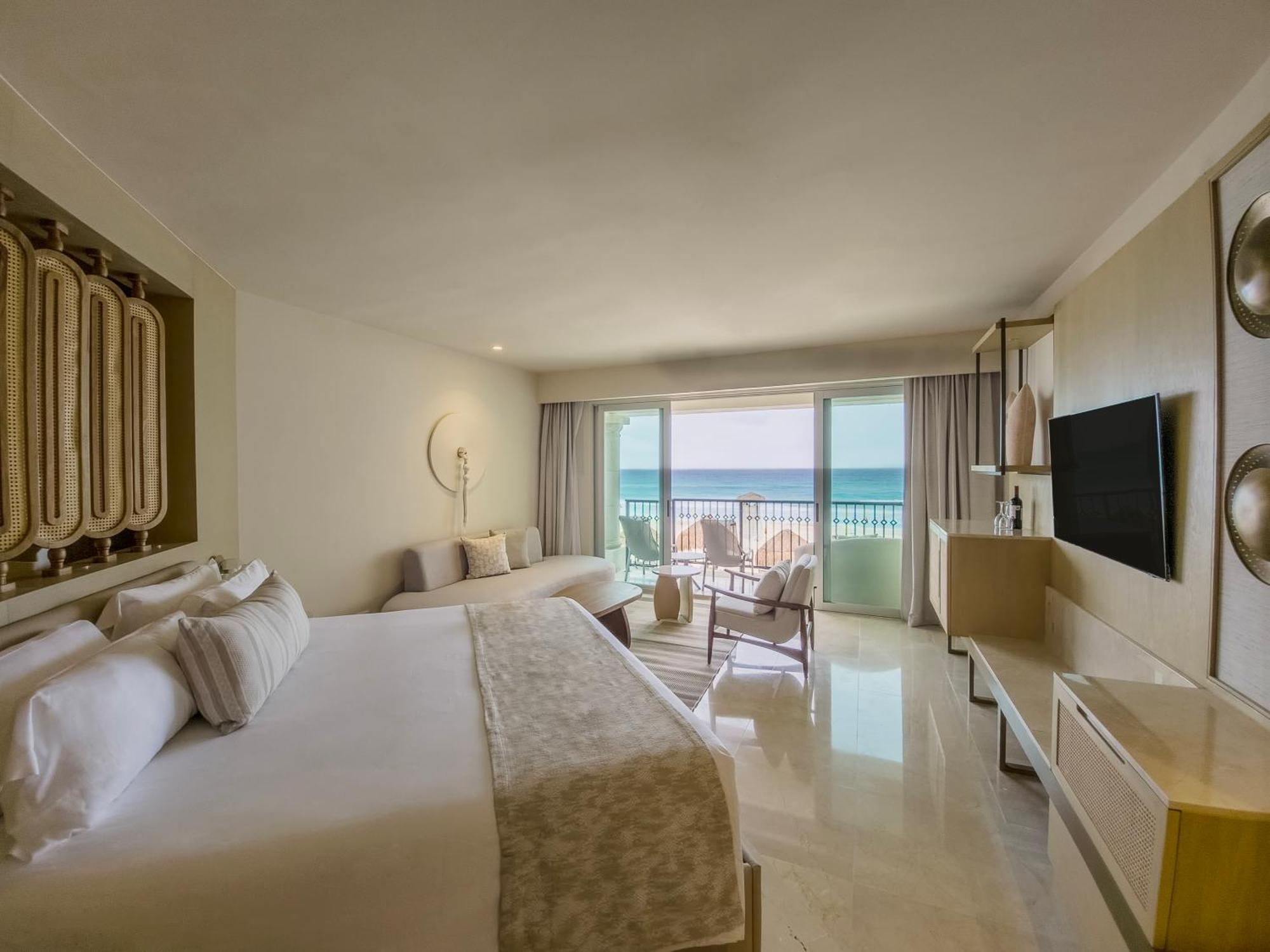 Suite Royal con cama extragrande y jacuzzi (solo adultos mayores de 18 años)