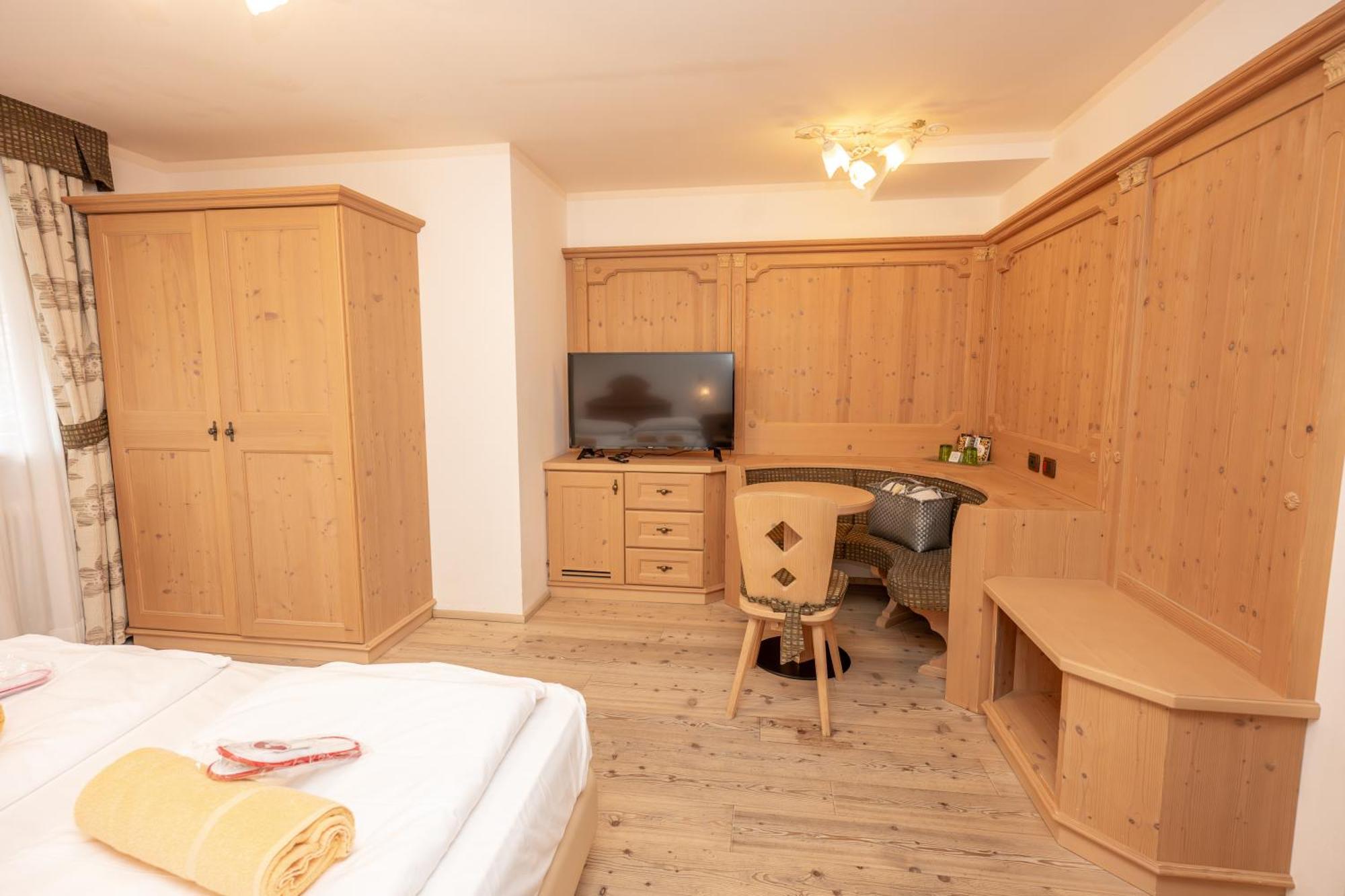 Chambre Double ou Lits Jumeaux avec Balcon