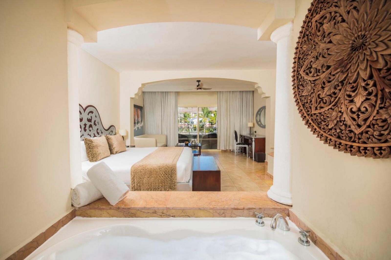 Suite Junior avec Jacuzzi - Connexion Wi-Fi Gratuite