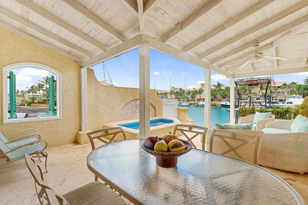 Three Bedroom Condo Marina View