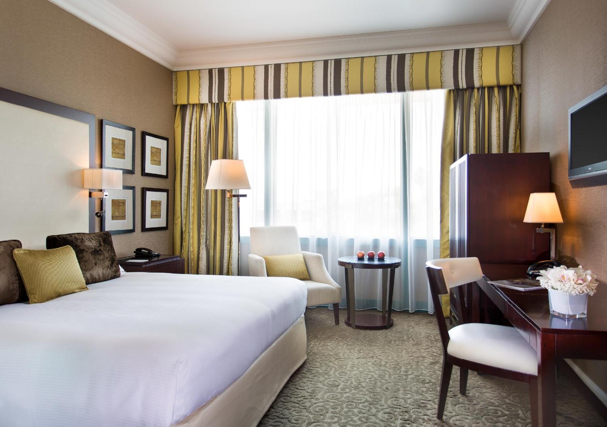Chambre Lit King-Size Classique - Formule Demi-Pension