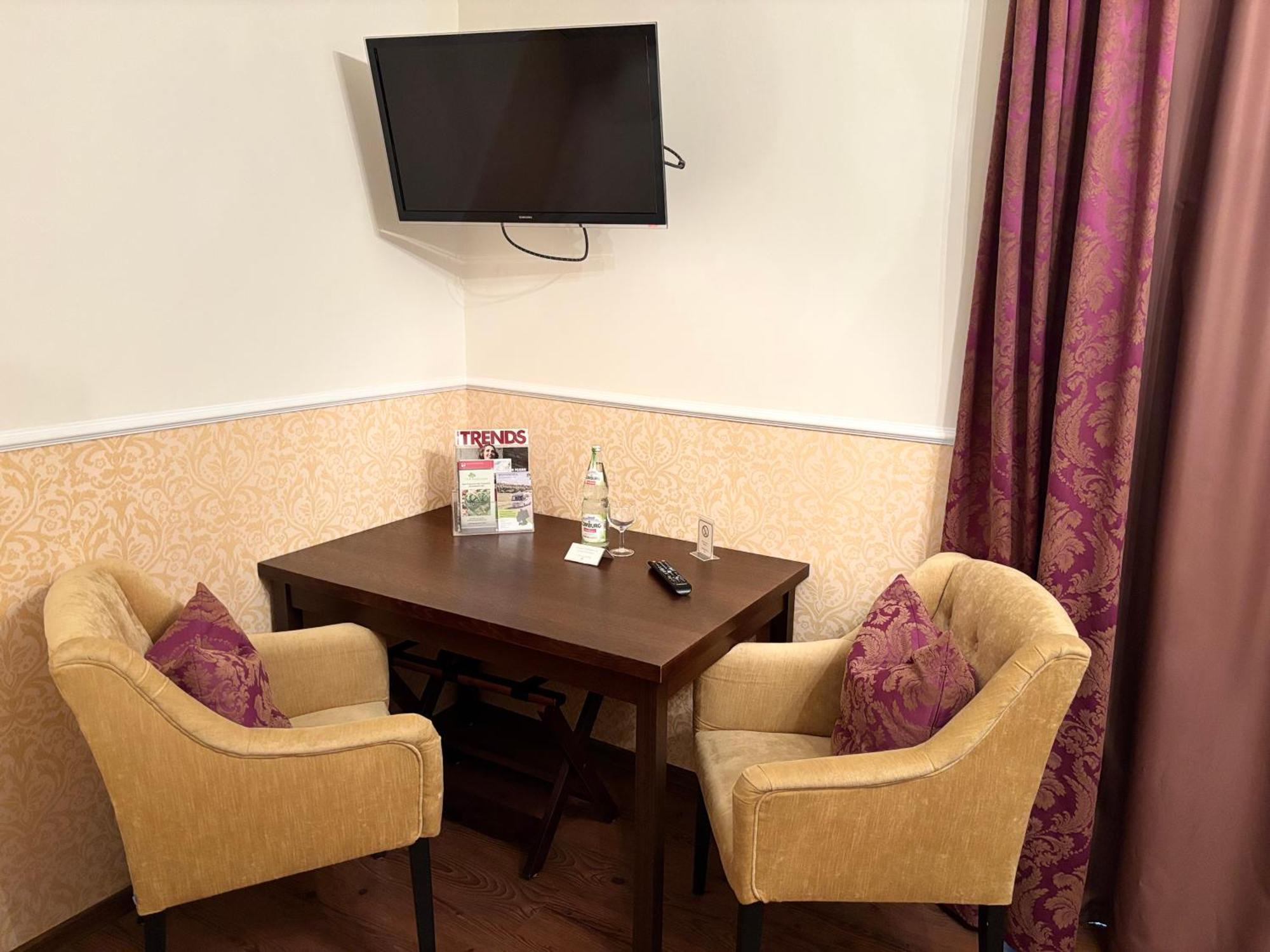 Single Room
