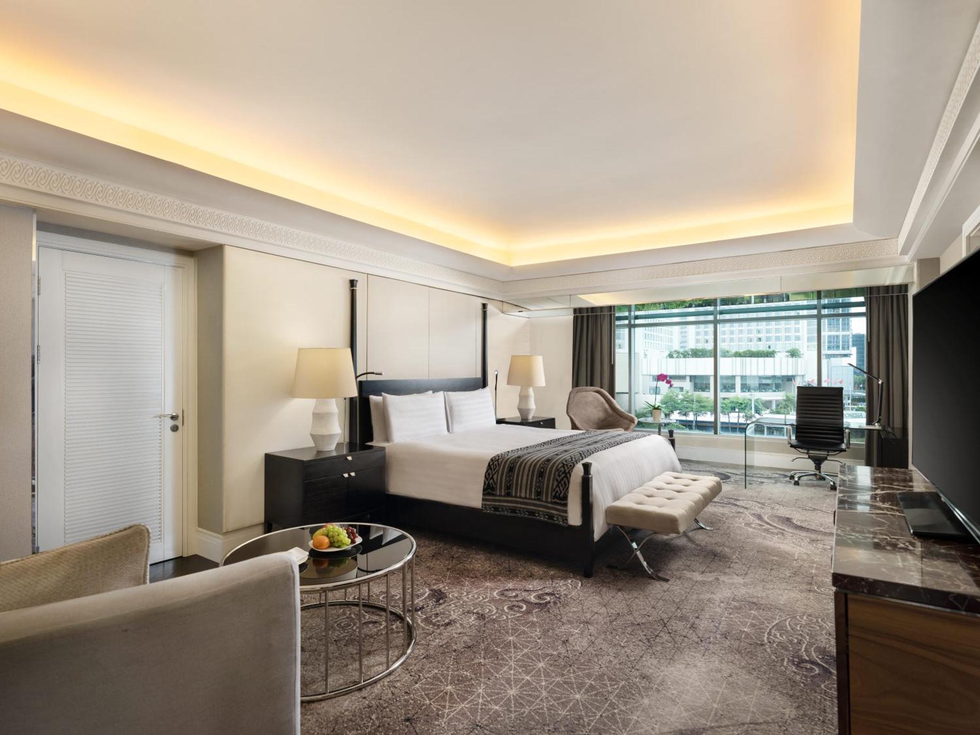 Grand Deluxe King Bundaran HI View