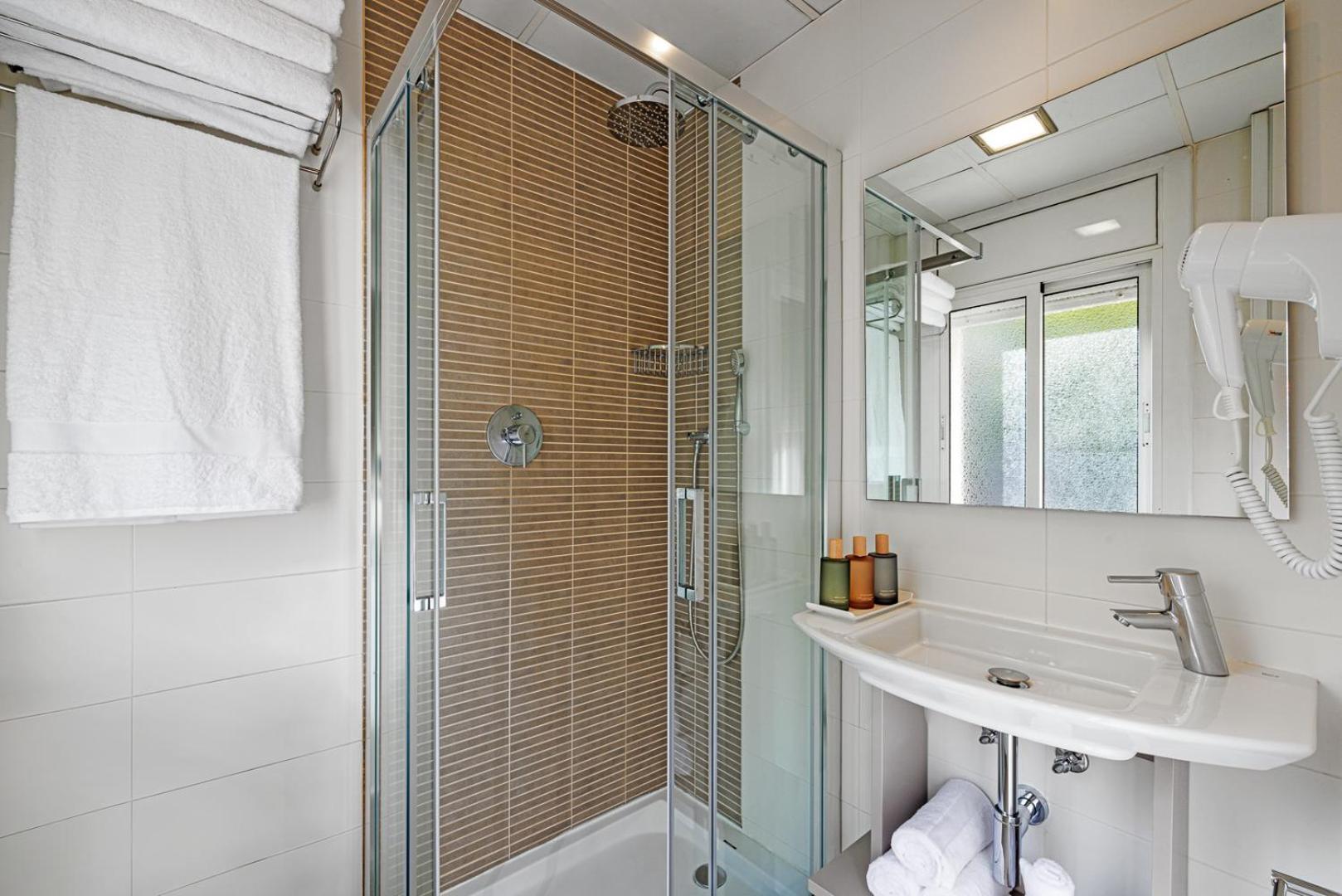 Quarto Individual