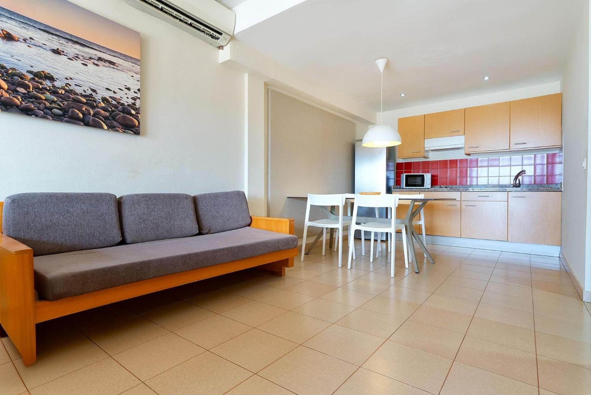 Classic One Bedroom Apartment Terrace Pool View