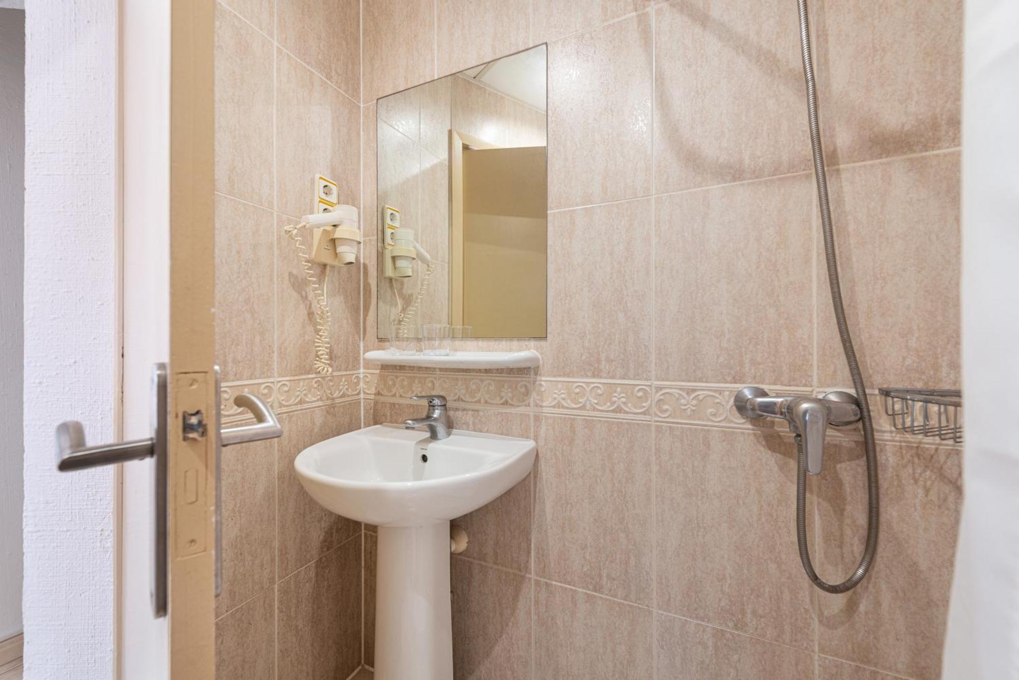 Economy Double Room