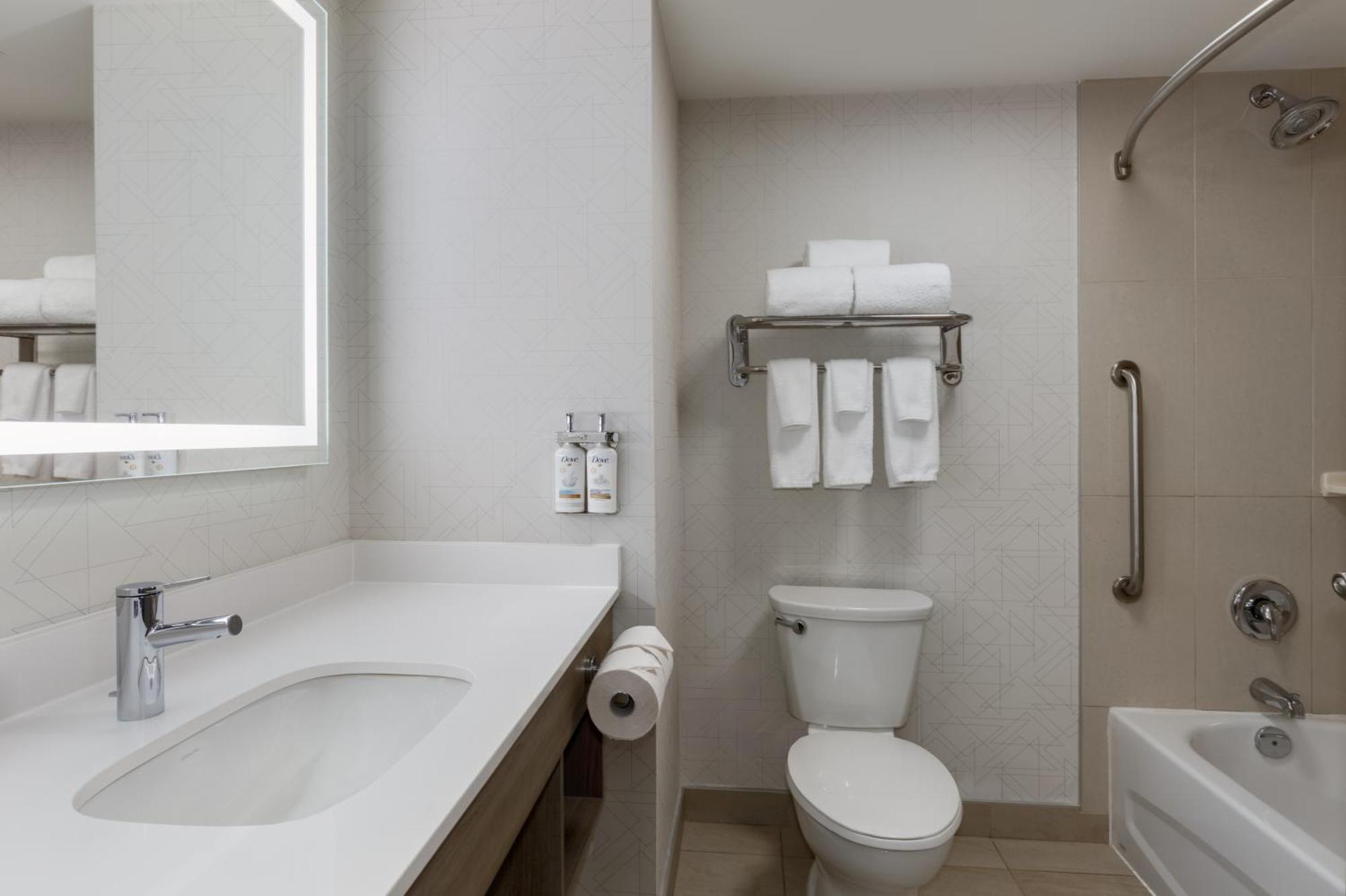 King Room Mobility Access or Hearing Accessible