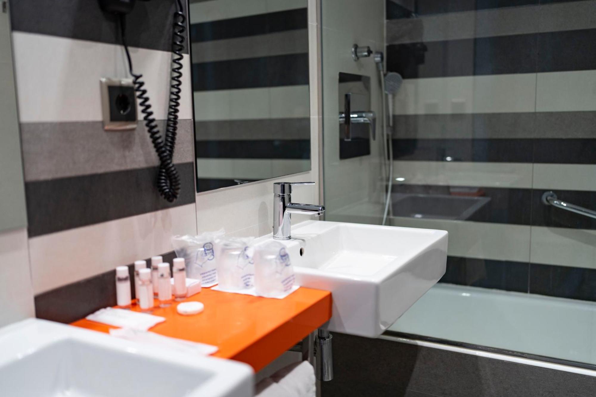 Junior Suite access to Solarium