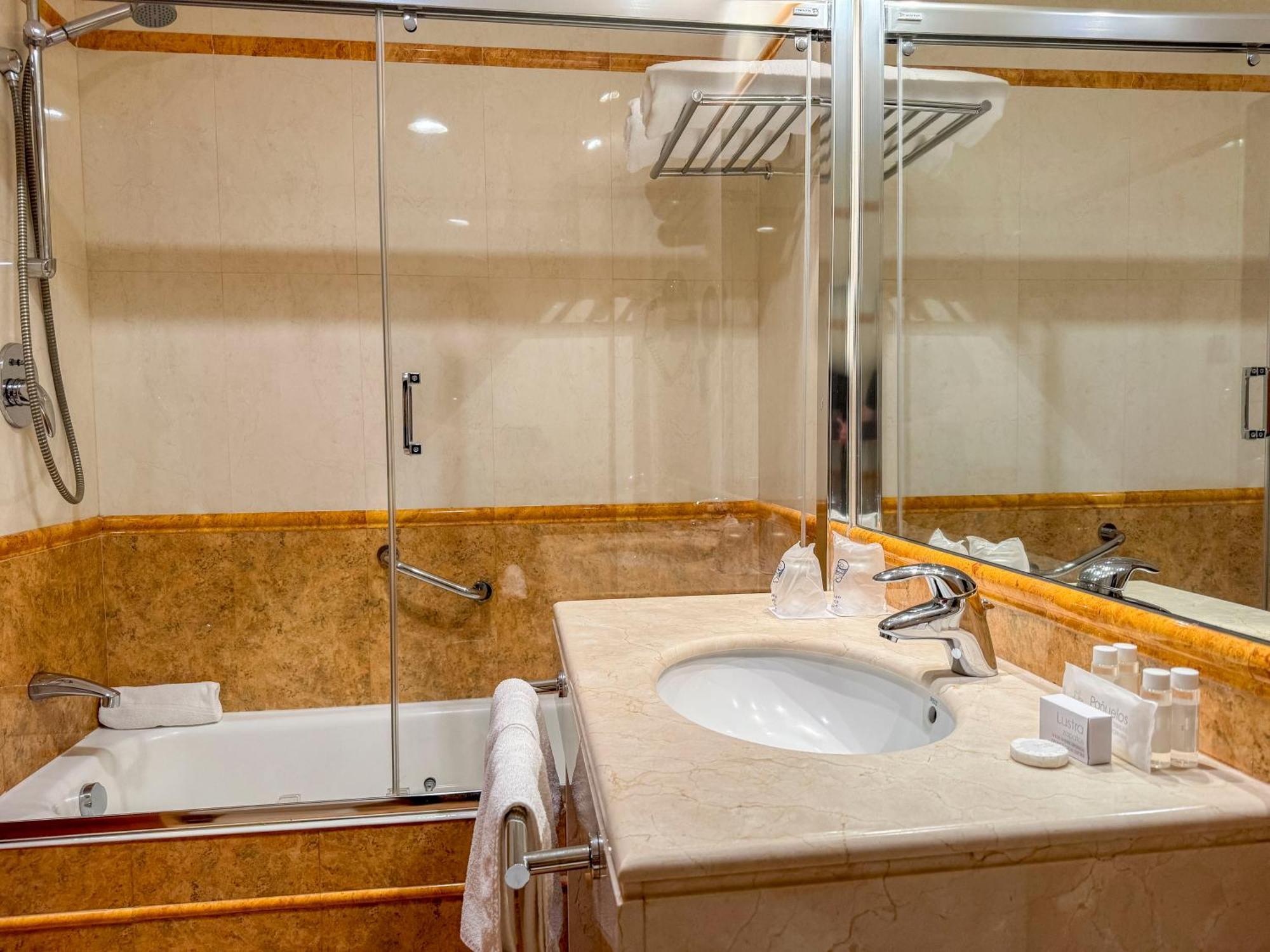 Superior Double Room access to Solarium