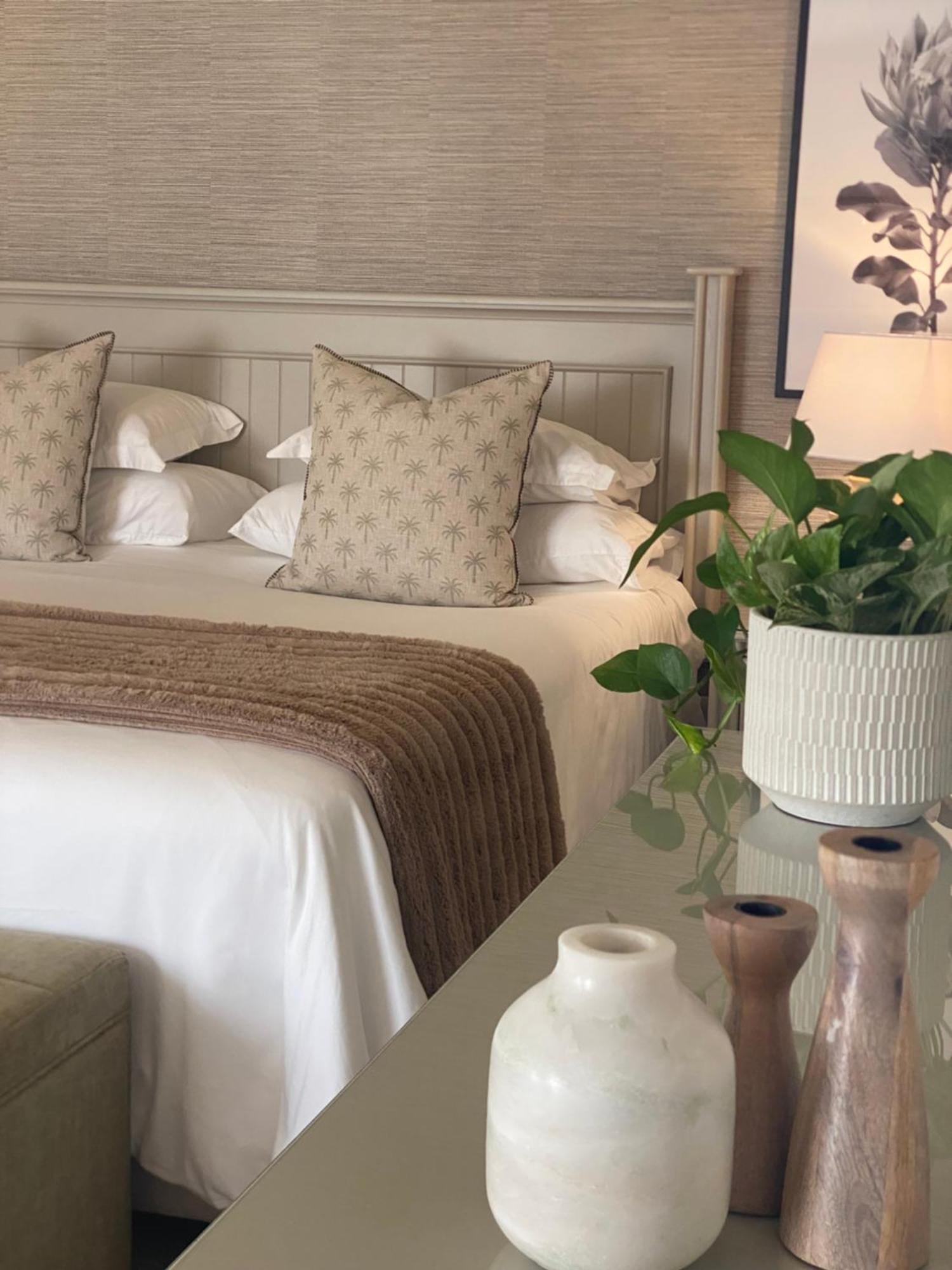 Sunrise Suite 2