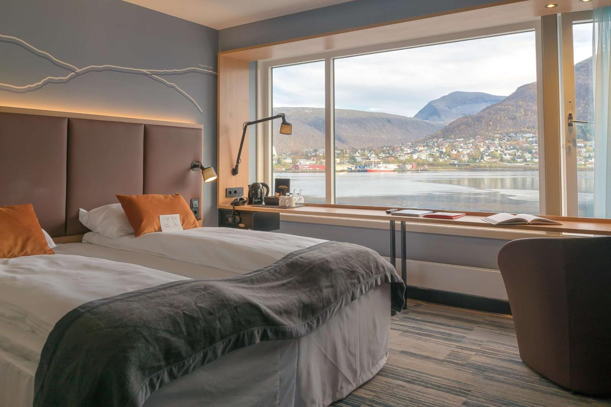 Quarto Superior com 2 Camas de Solteiro