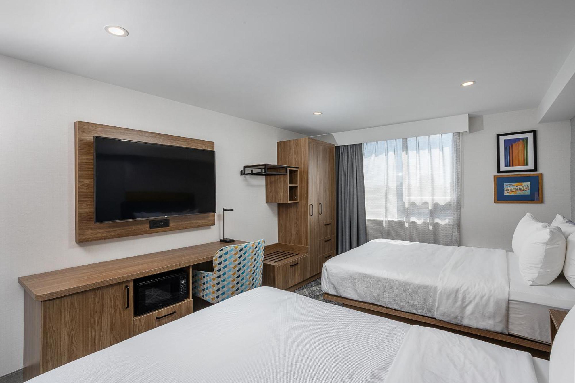 Queen Room Two Queen Beds