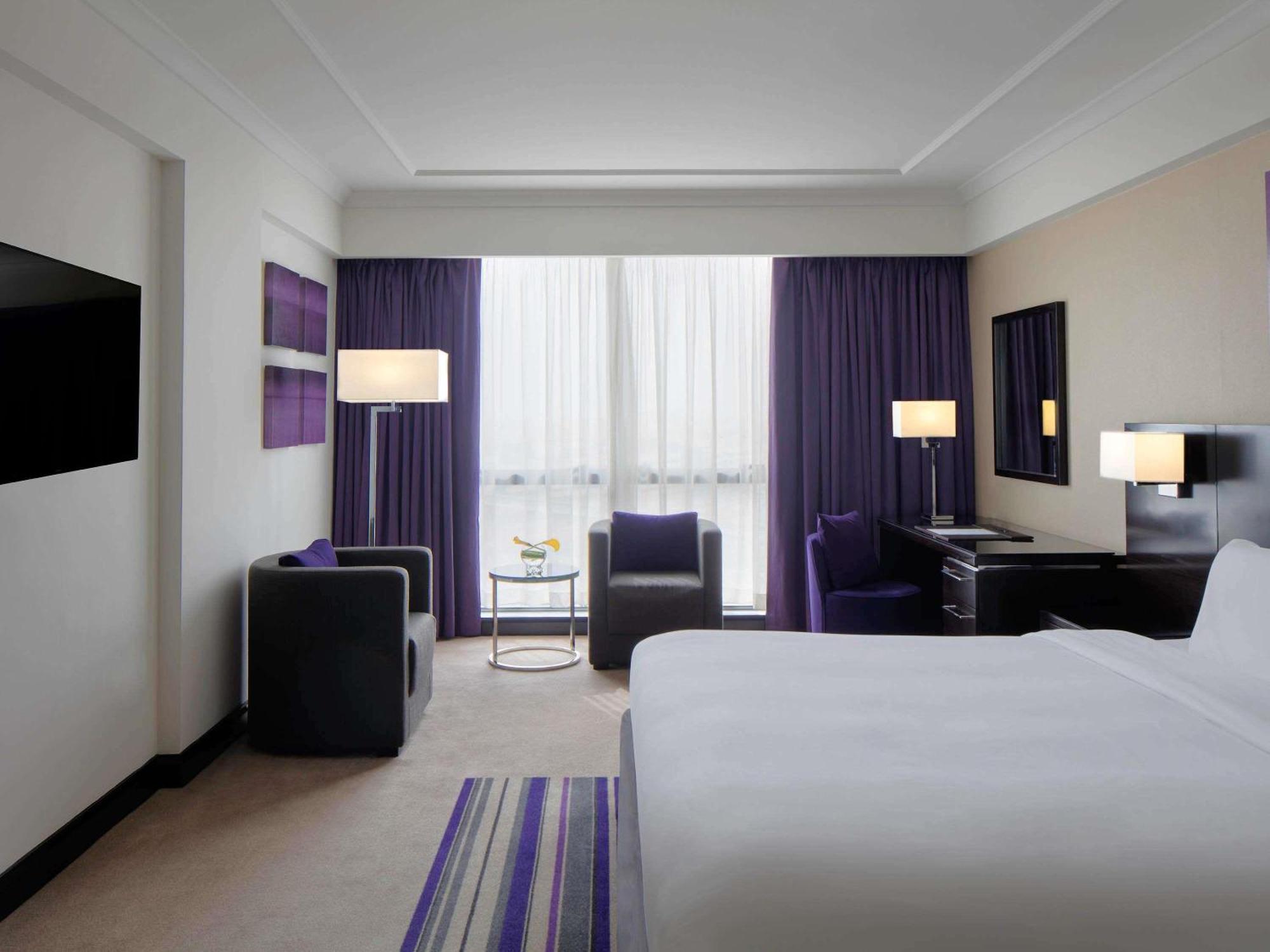 Executive King Suite