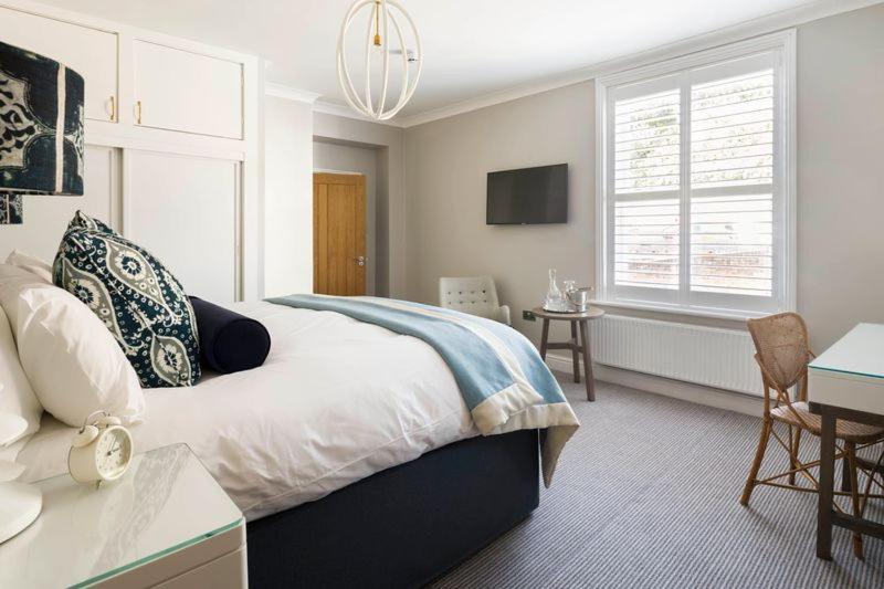 Superior Double Room,1739361165:JPEG