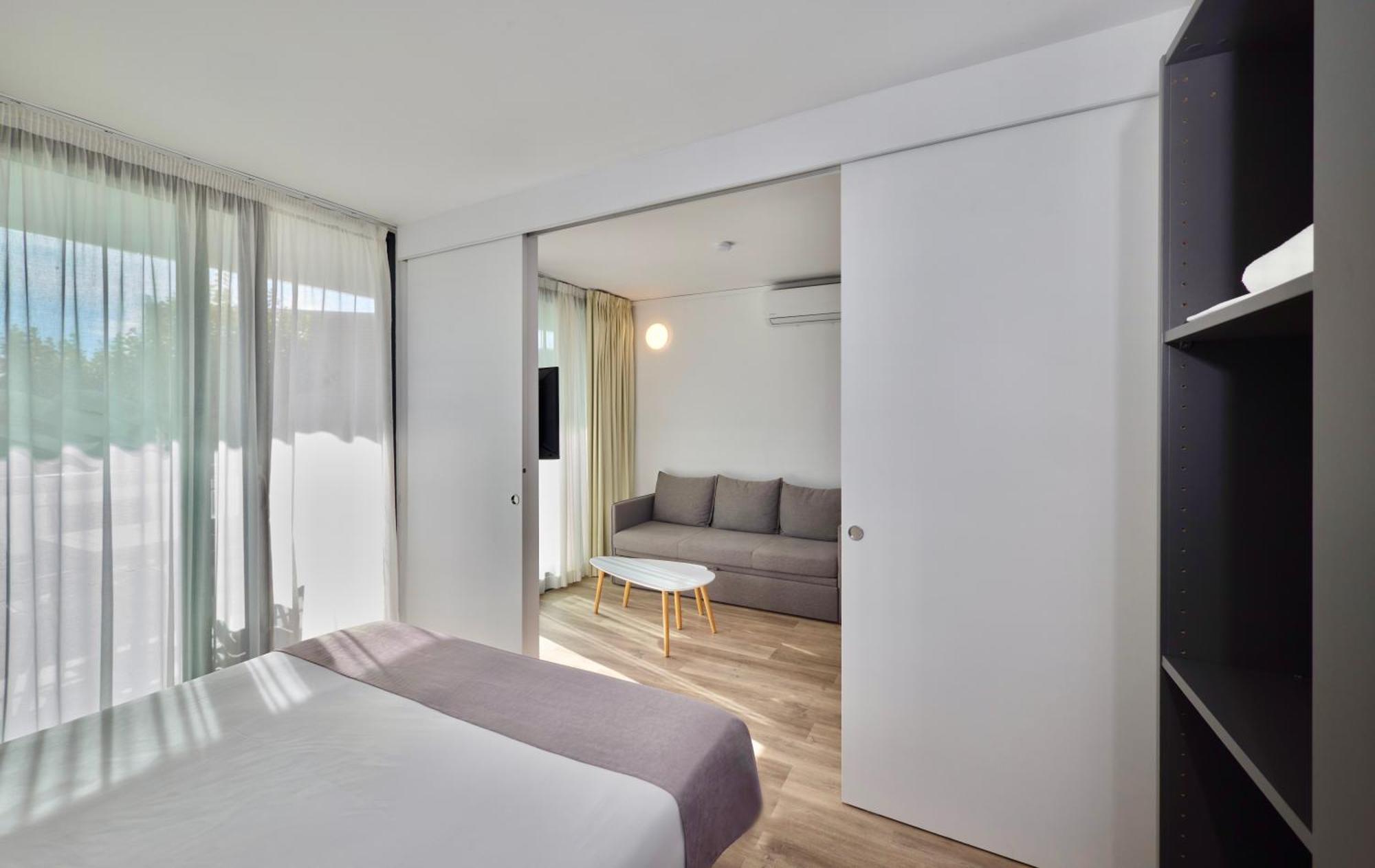 Superior Apartment
