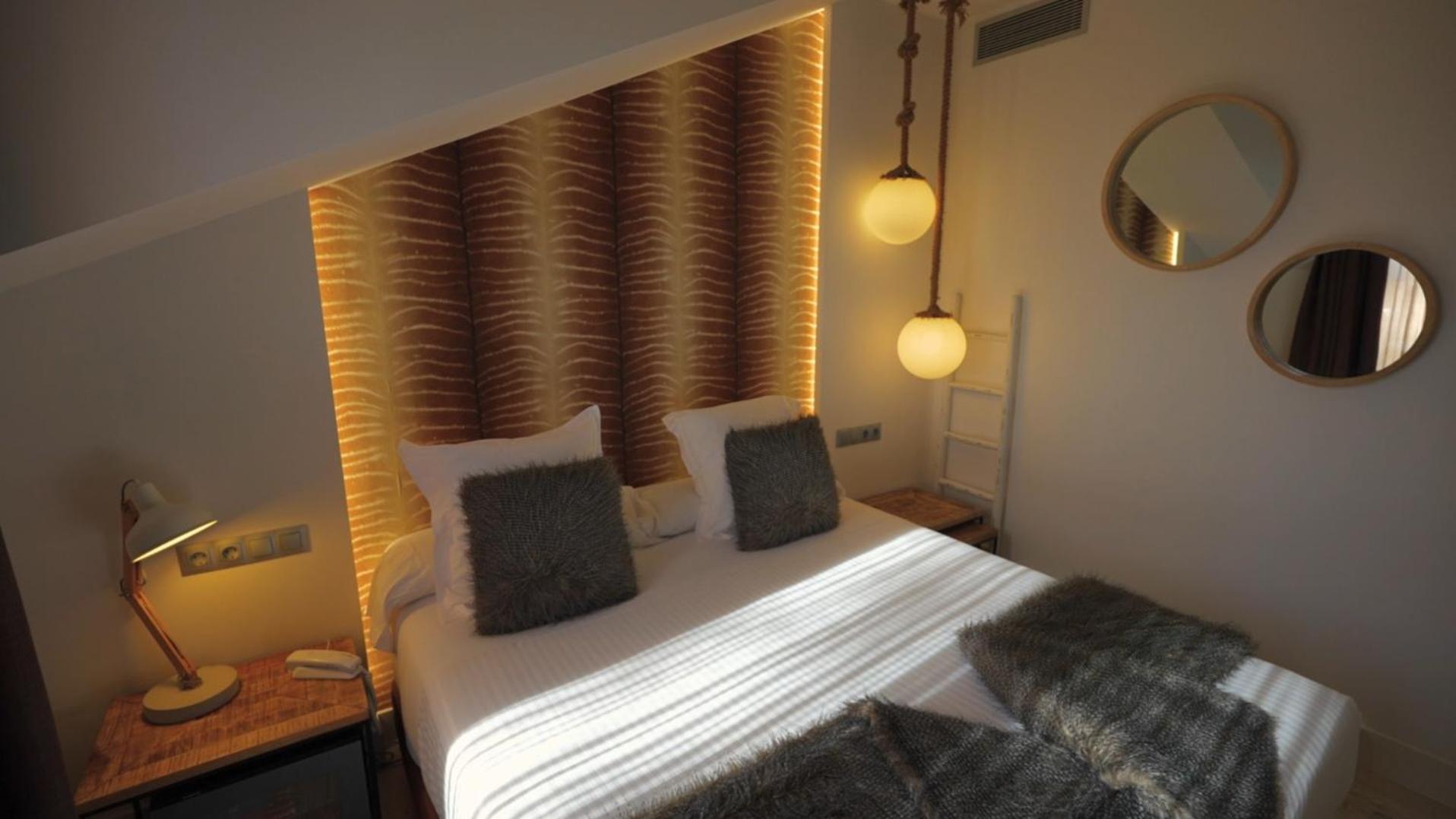 Double Room with Spa Bath,1742596356:JPEG