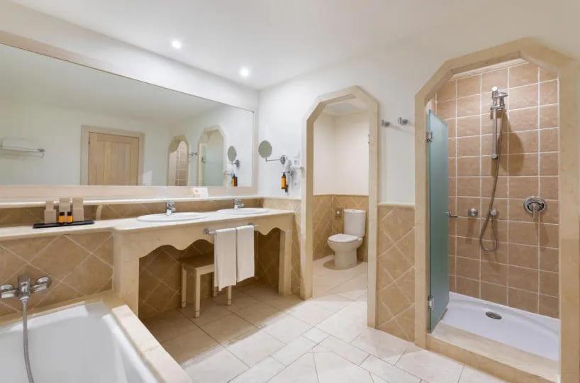 Chambre Supérieure Deluxe (3 Adultes) - Vue sur Mer