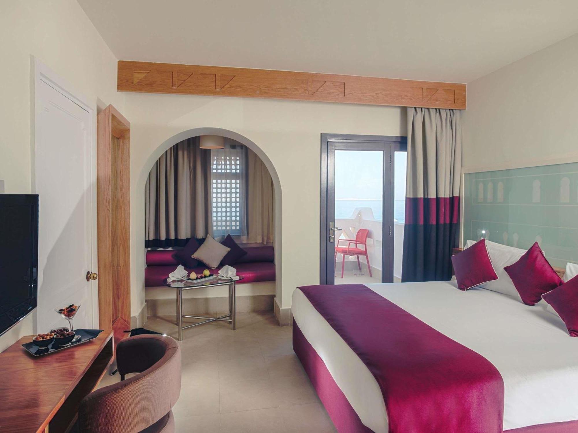 Standard King Room Sea View