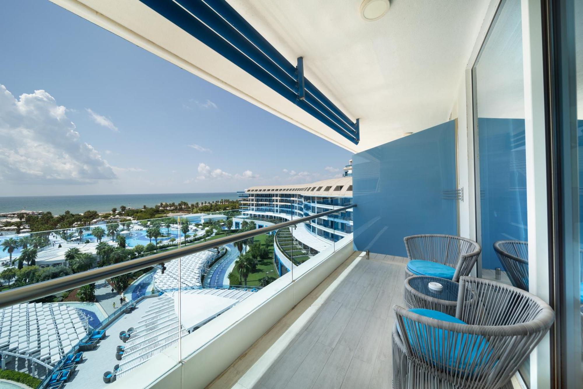 Deluxe Suite met Uitzicht op Zee