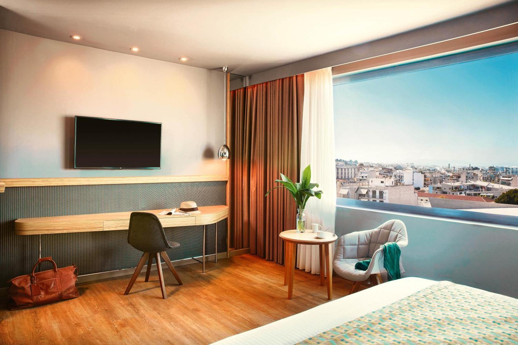 Executive Suite with City View