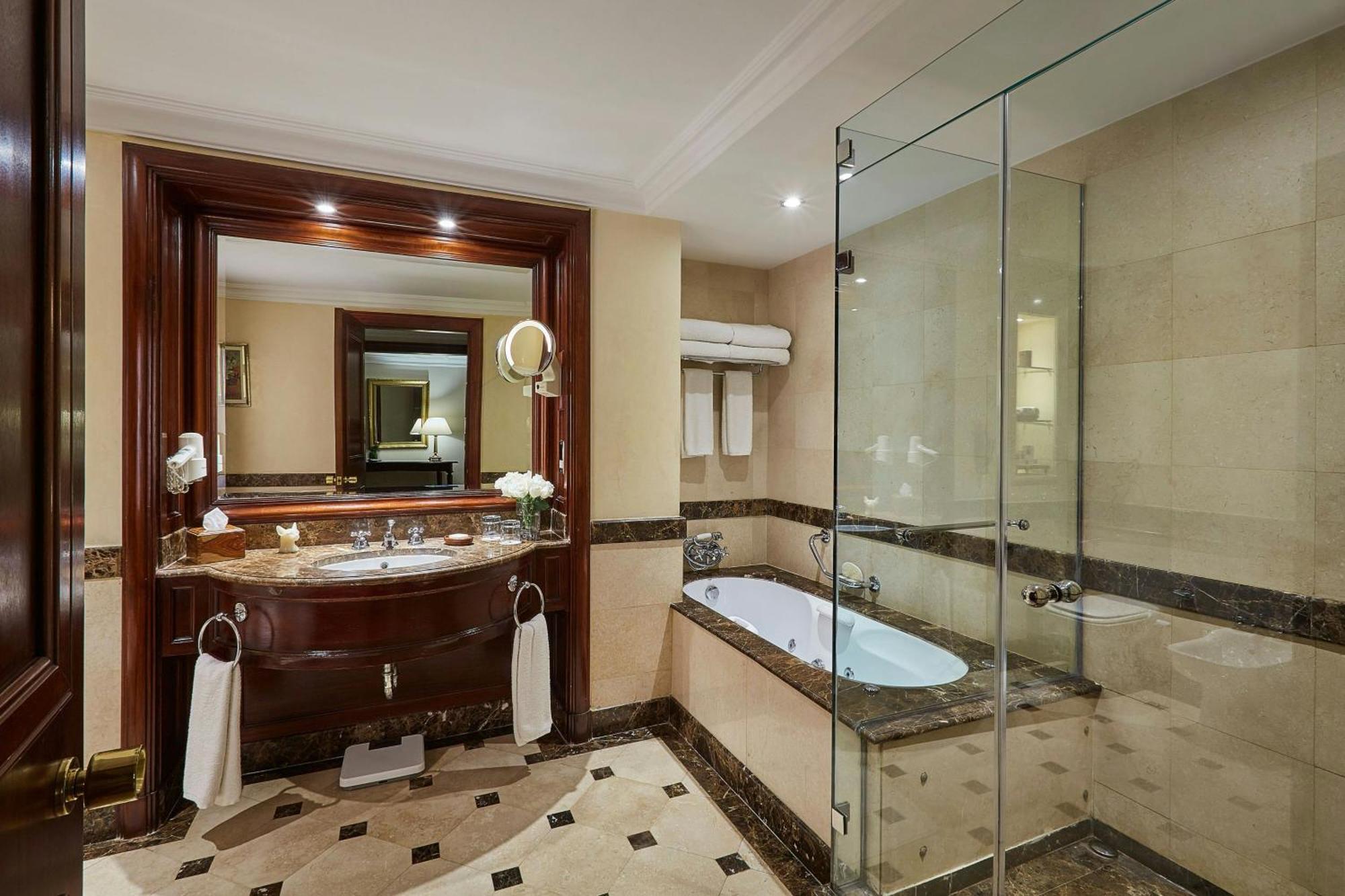 Executive King Room, Executive Lounge Access, 1 bed