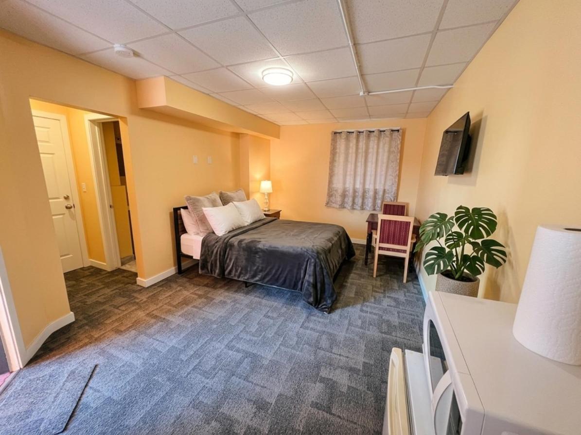 Zimmer mit Queensize-Bett