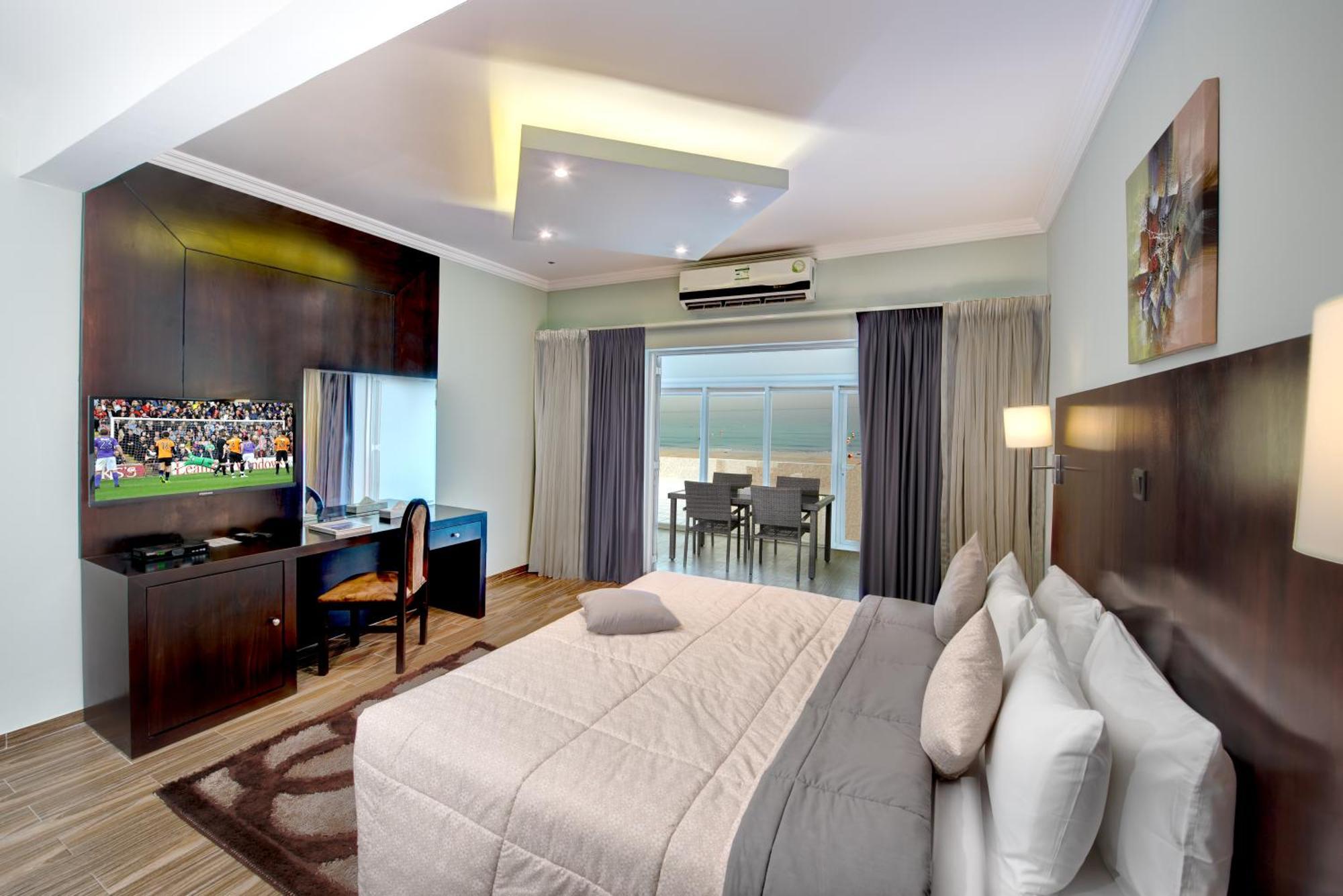 Villa Bedroom Suite (Outside Main Building)