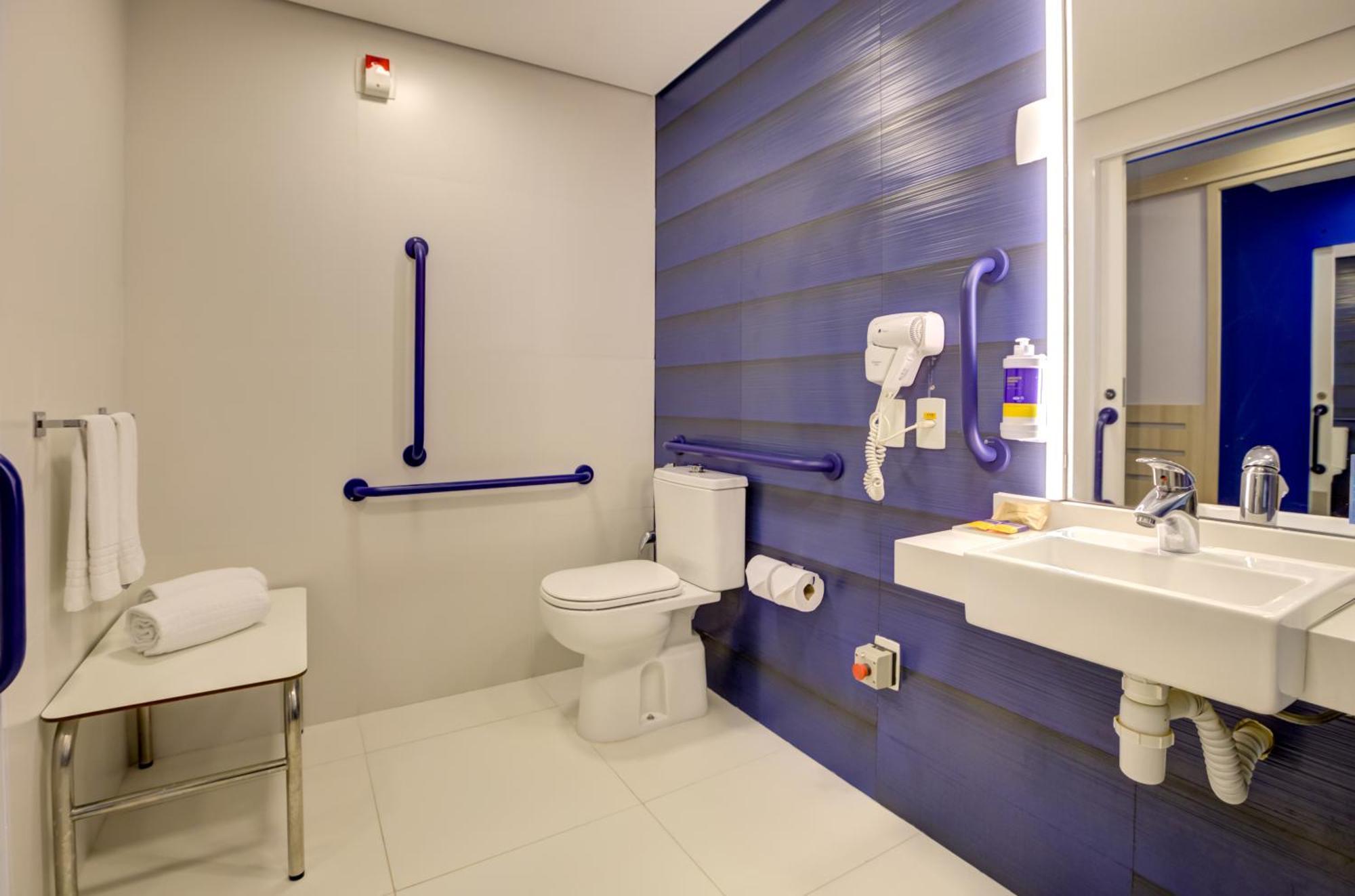 Queen Room Disability Access
