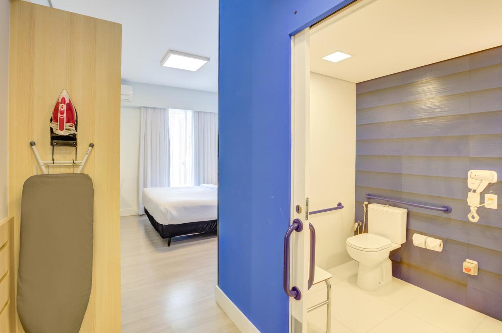 Queen Room Disability Access