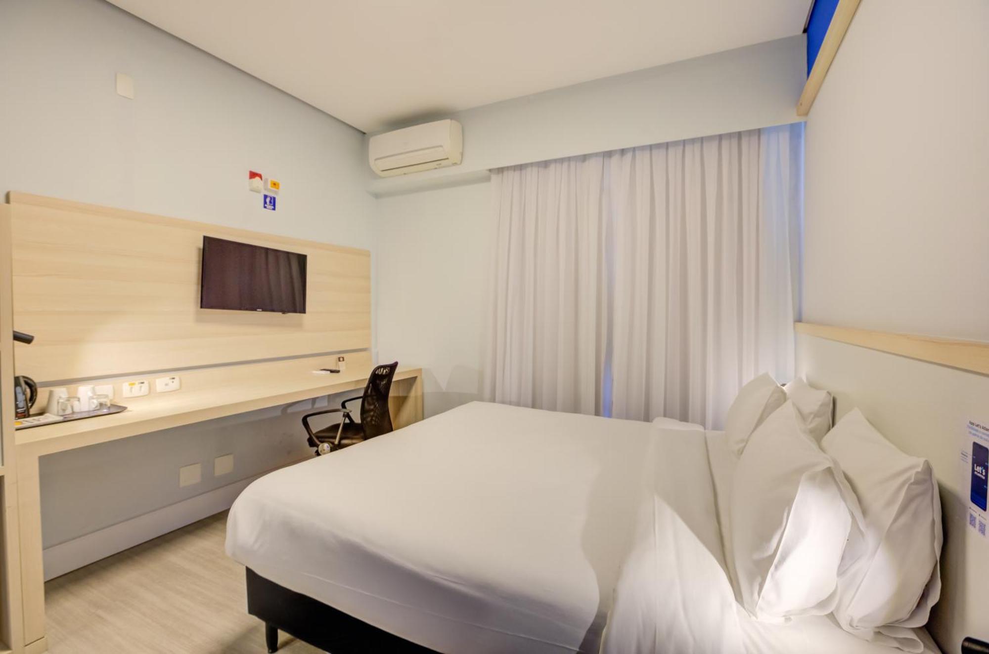 Queen Room Disability Access