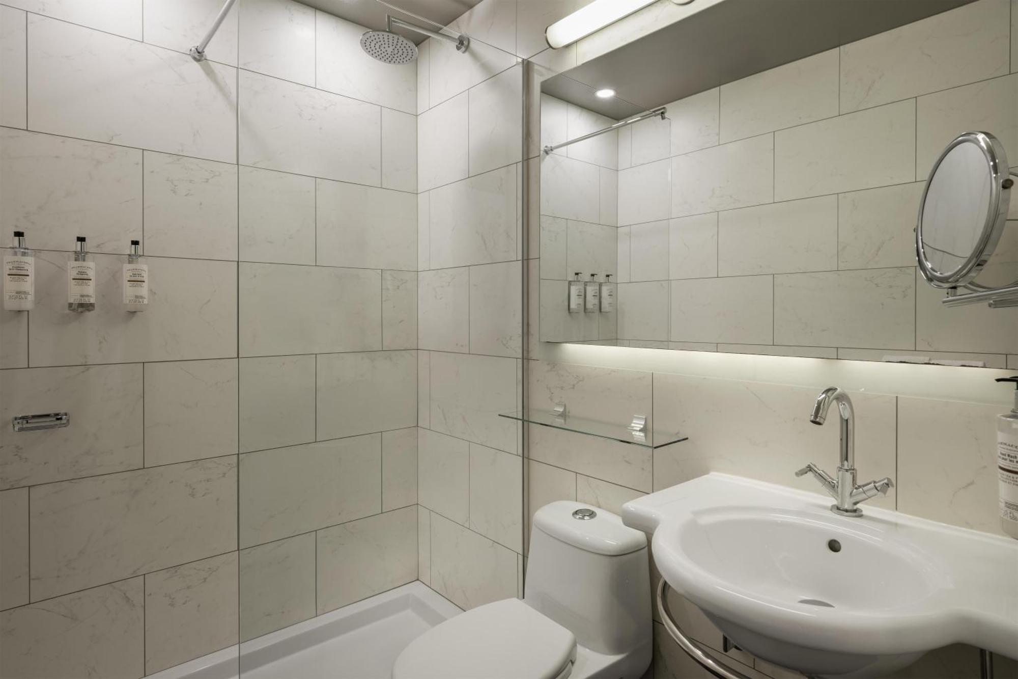 Larger King Room Rain Shower Non-Smoking