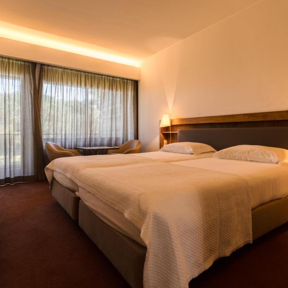 Quarto Duplo ou Twin com Vista Jardim